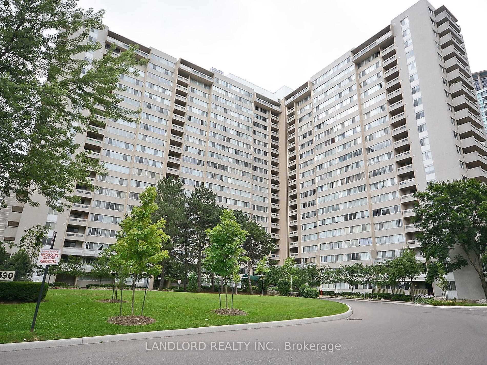 Photo 1 of Unit 405, 3590 Kaneff Crescent, Mississauga, Mississauga Valleys — HOMEH