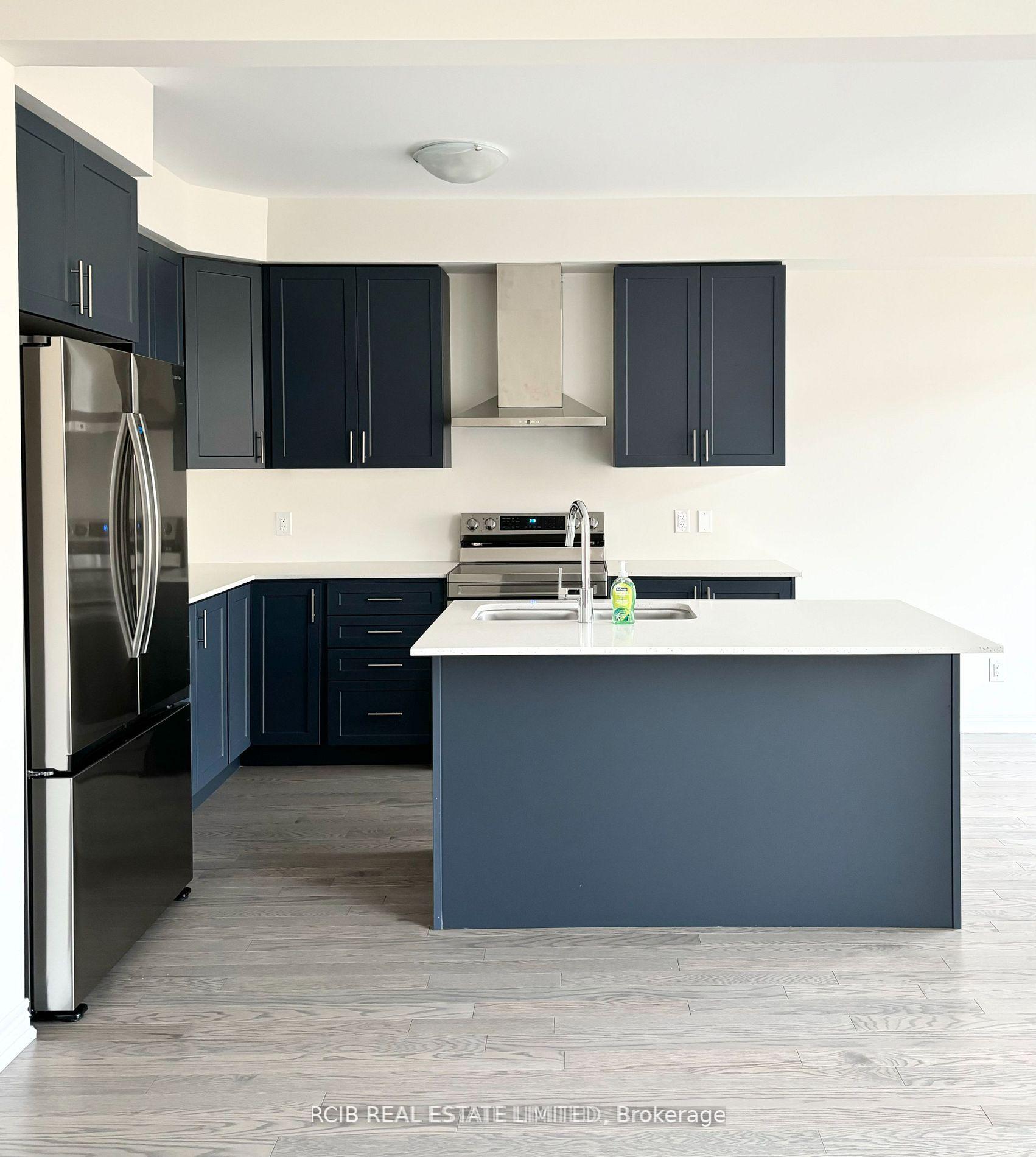 Photo 3 of 27 Georgina Street S, Kitchener, Pioneer Park/Doon/Wyldwoods — HOMEH