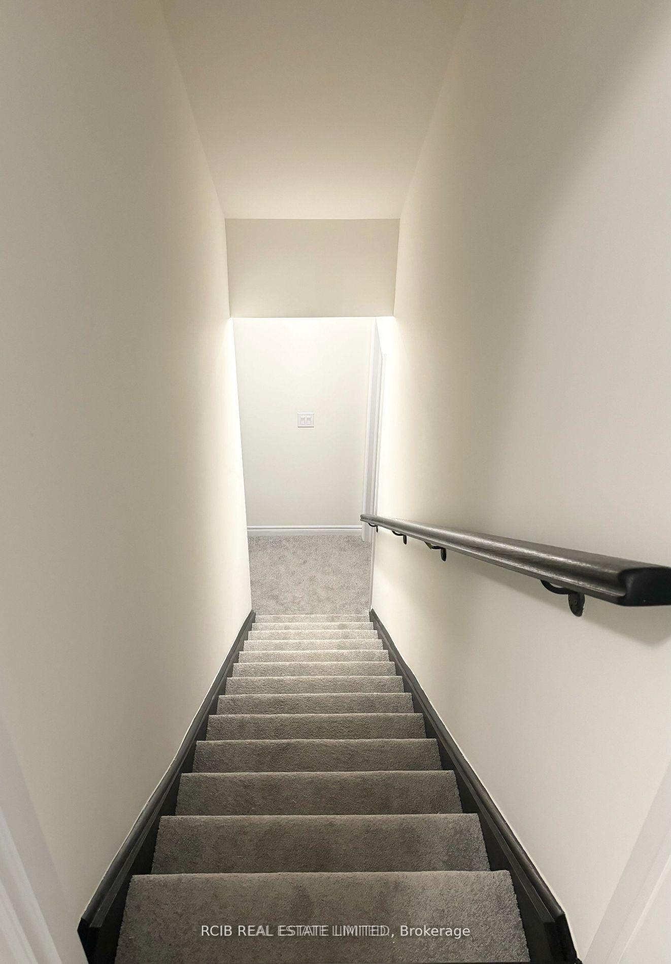 Photo 10 of 27 Georgina Street S, Kitchener, Pioneer Park/Doon/Wyldwoods — HOMEH