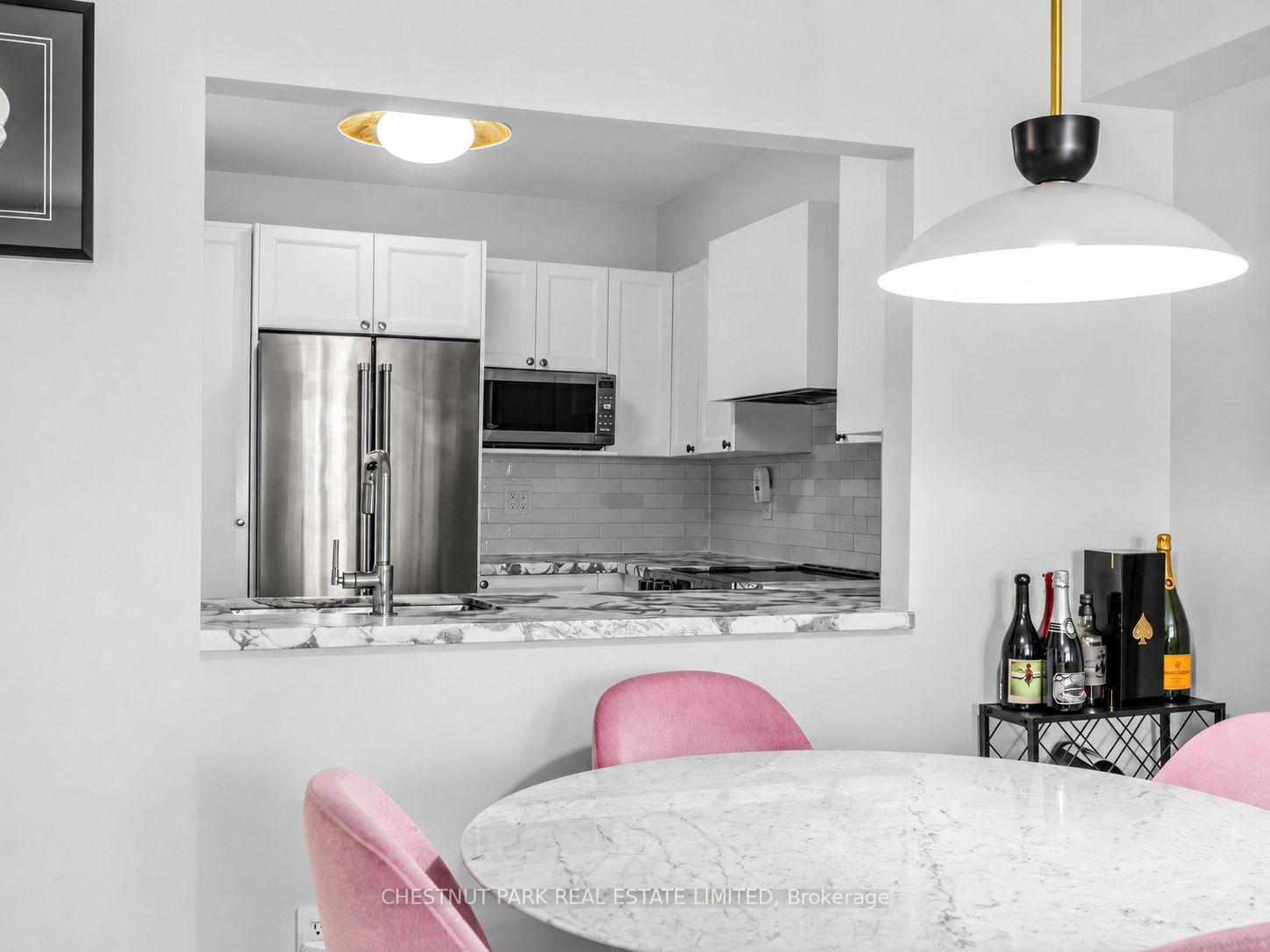 Photo 8 of Unit 505, 1 Balmoral Avenue, Toronto, Yonge-St. Clair — HOMEH