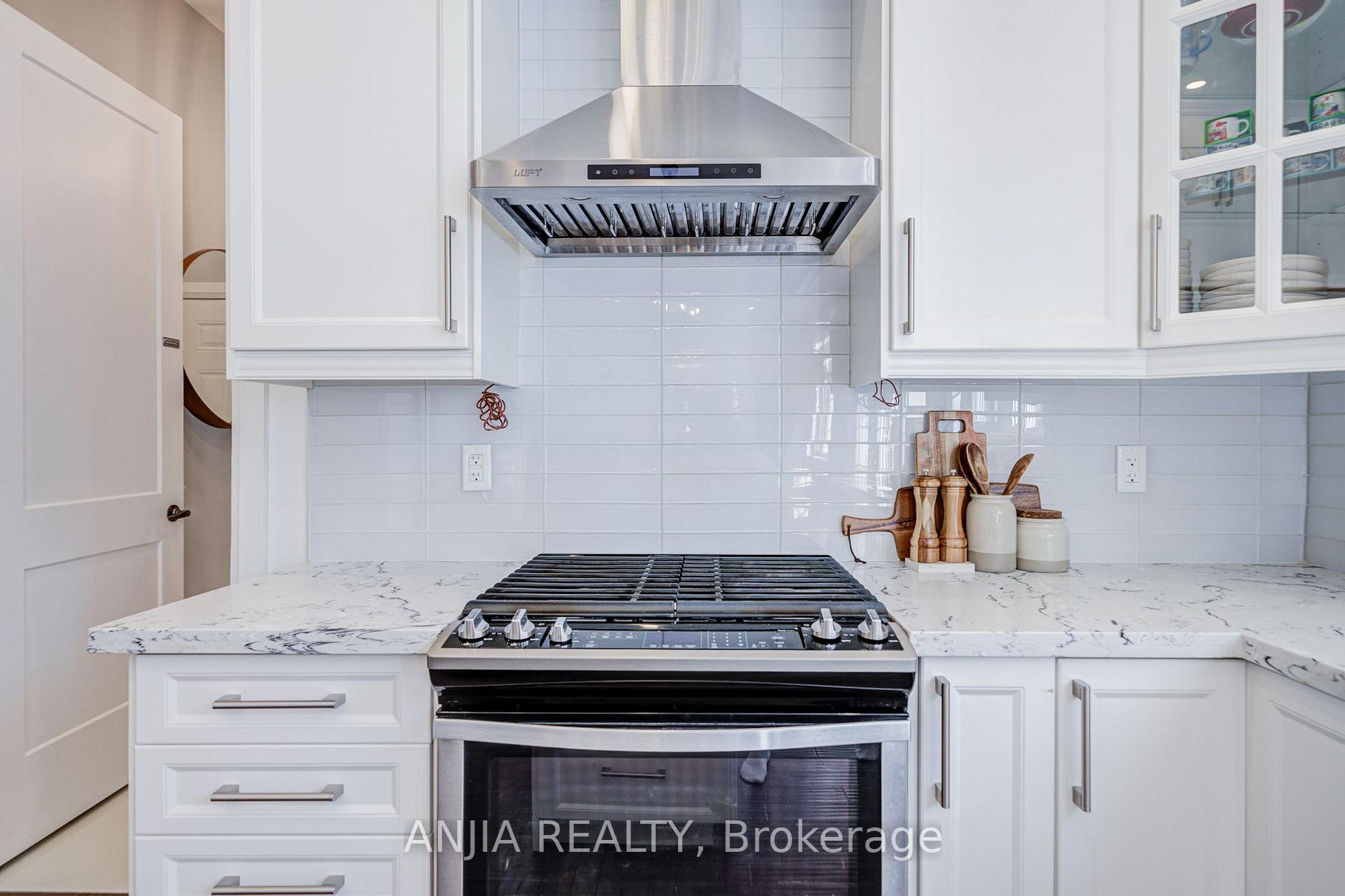 Photo 20 of 41 Valley Road, Whitchurch-Stouffville, Rural Whitchurch-Stouffville — HOMEH