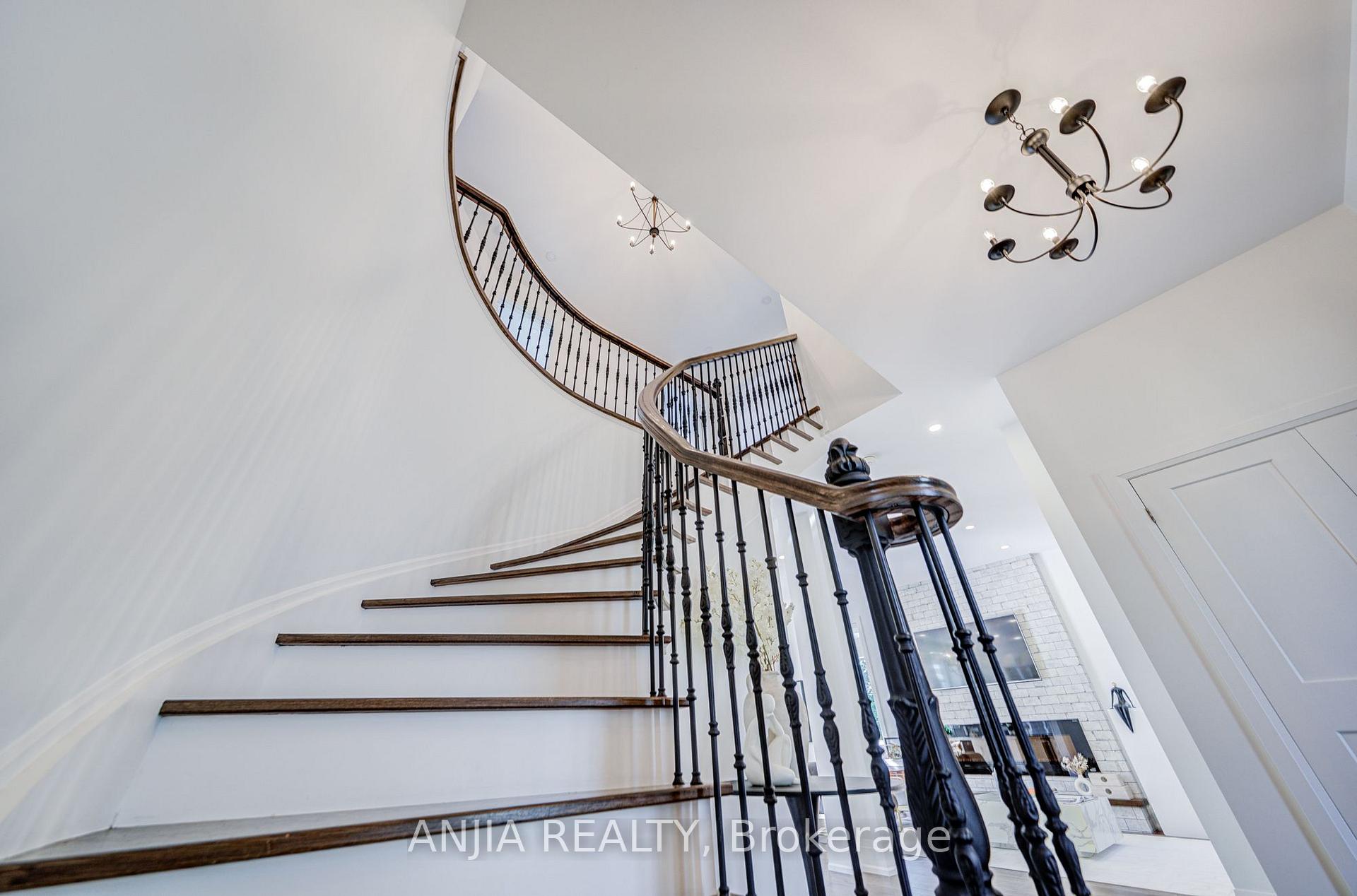 Photo 28 of 41 Valley Road, Whitchurch-Stouffville, Rural Whitchurch-Stouffville — HOMEH