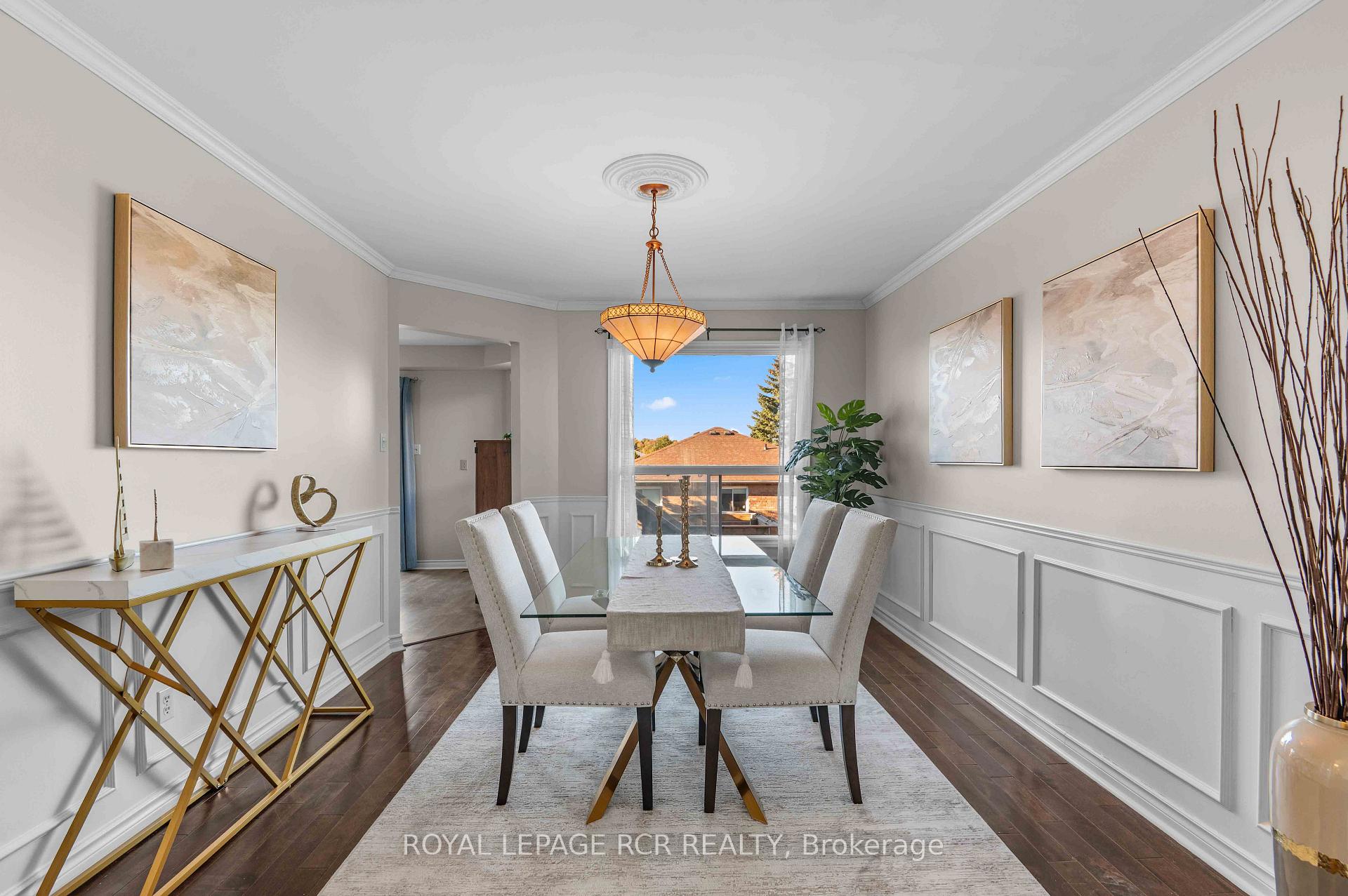 Photo 8 of 220 Edenwood Crescent, Orangeville — HOMEH