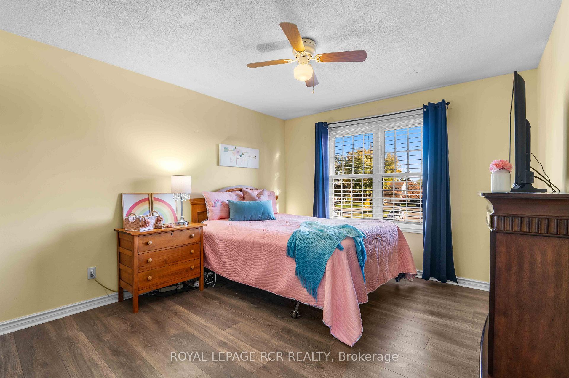 Photo 29 of 220 Edenwood Crescent, Orangeville — HOMEH