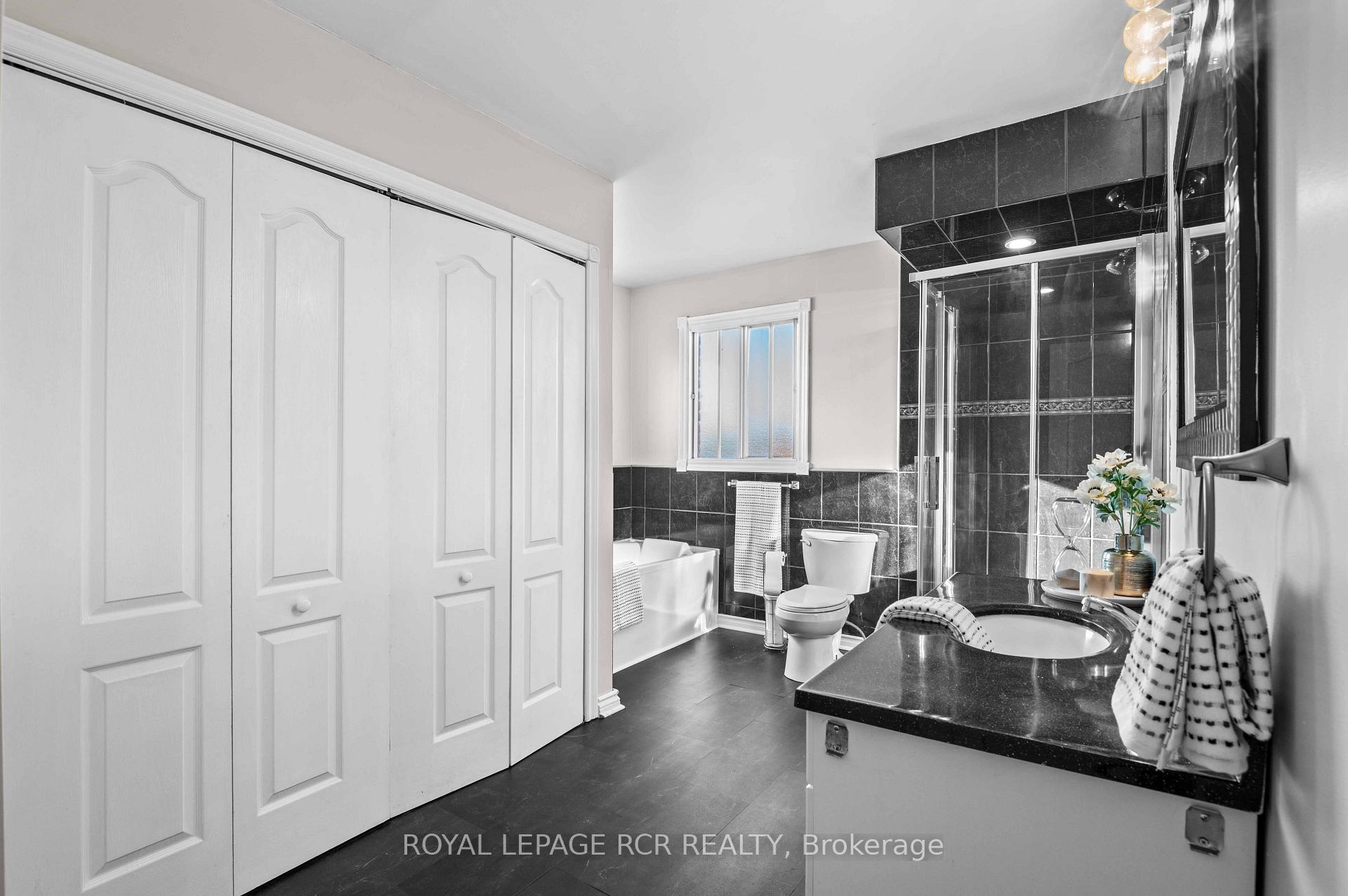 Photo 31 of 220 Edenwood Crescent, Orangeville — HOMEH