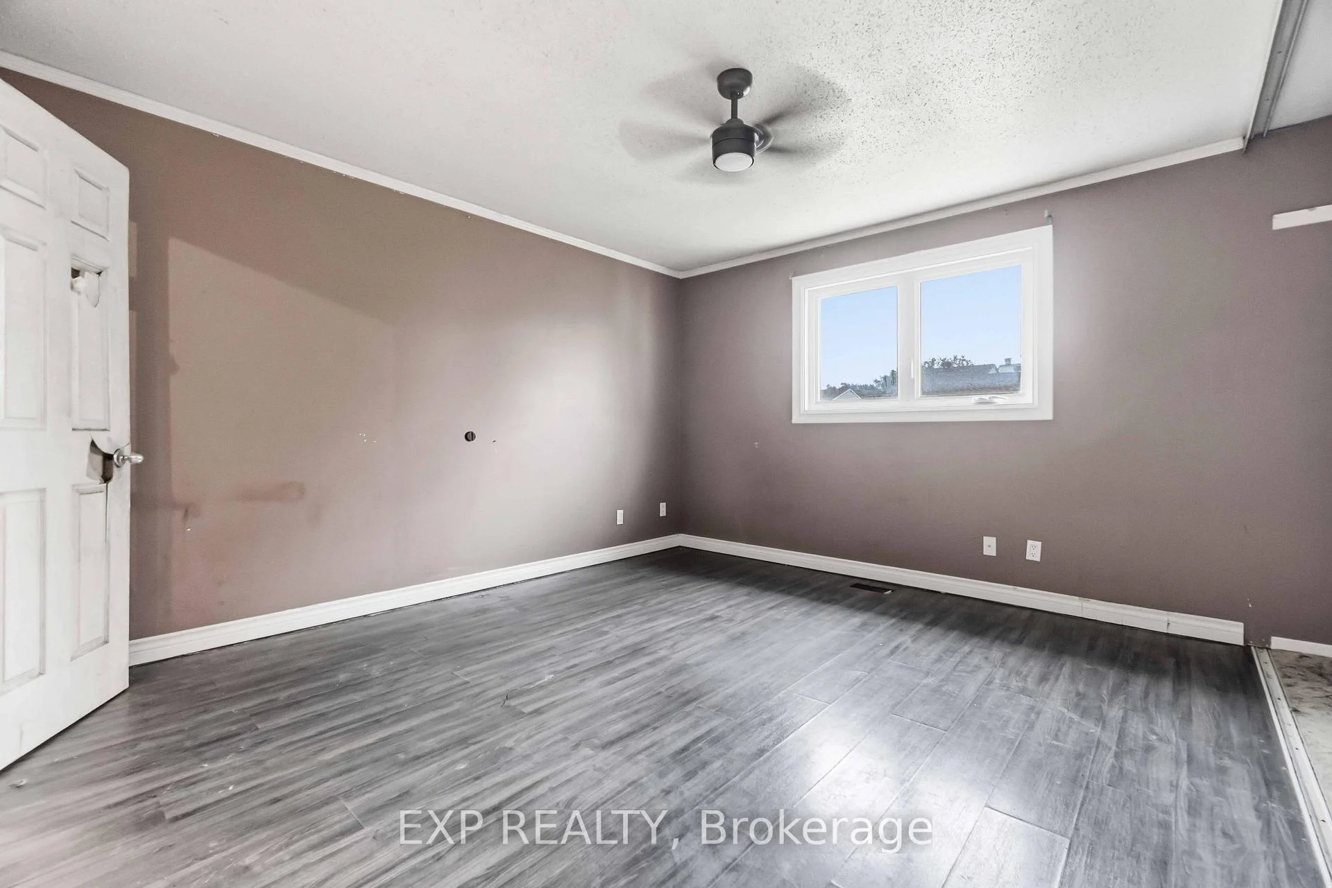 Photo 44 of 7 Fulham Court, Ottawa, Barrhaven - On the Green — HOMEH
