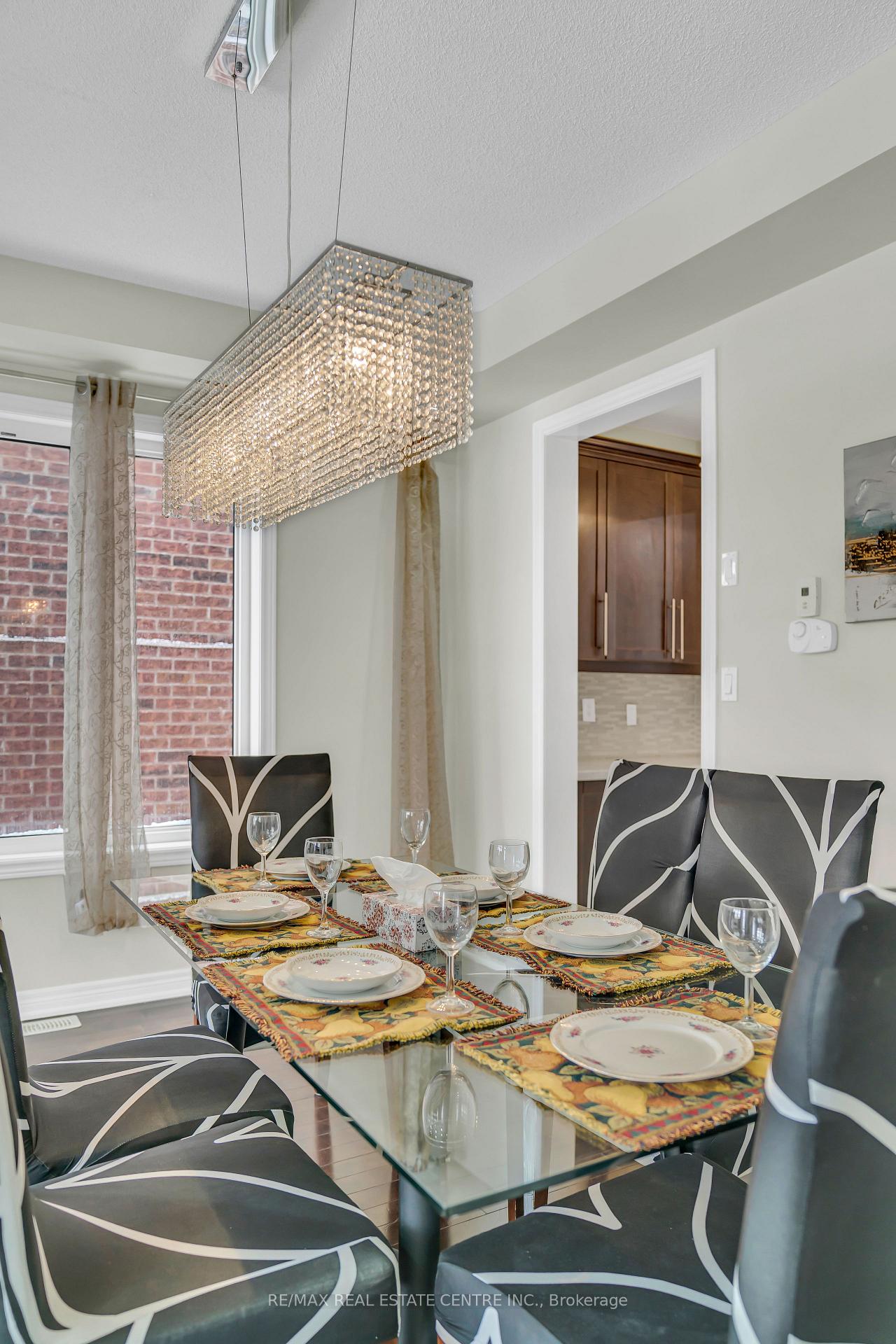 Photo 81 of 10 Vidal Road, Brampton, Credit Valley — HOMEH