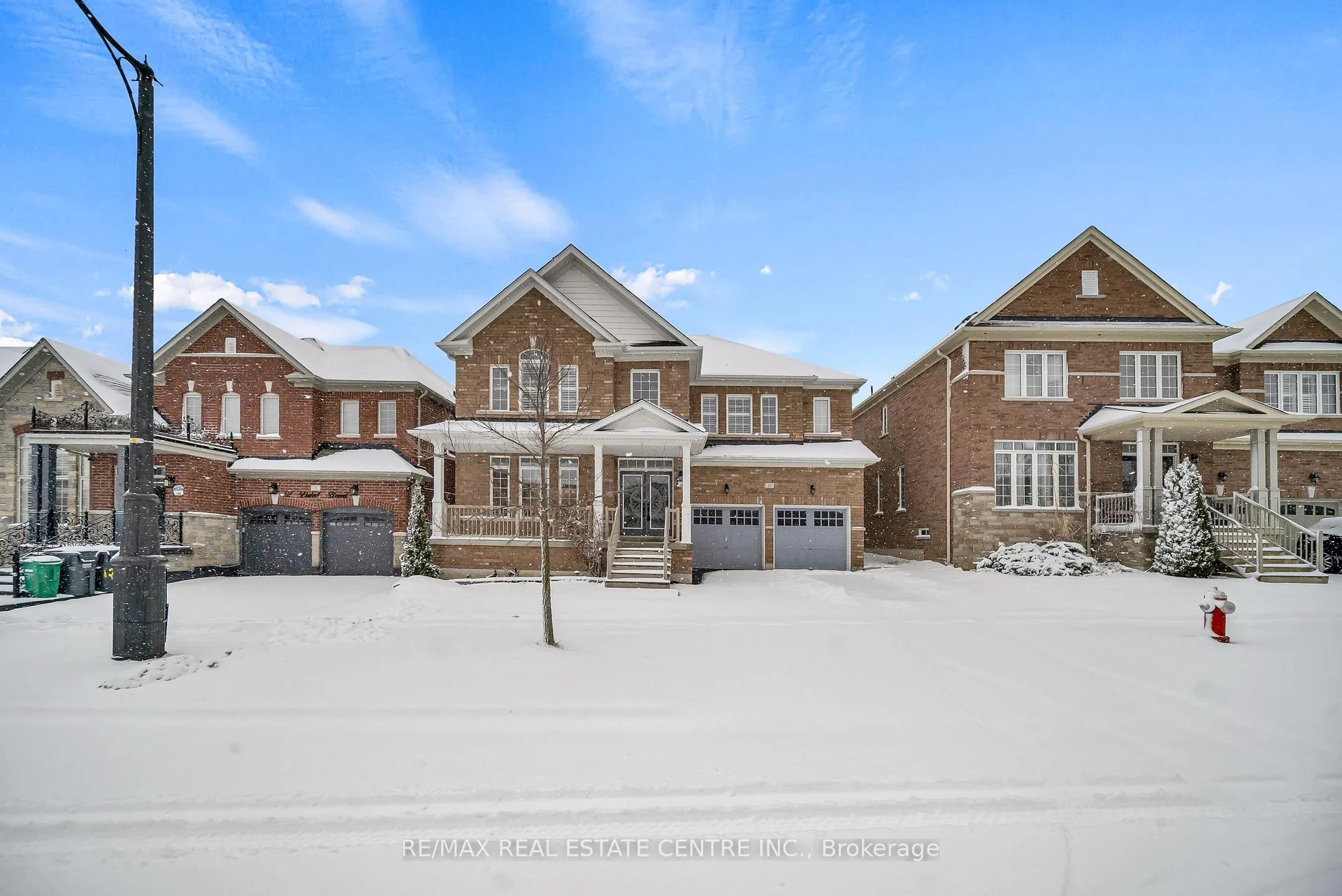 Photo 6 of 10 Vidal Road, Brampton, Credit Valley — HOMEH