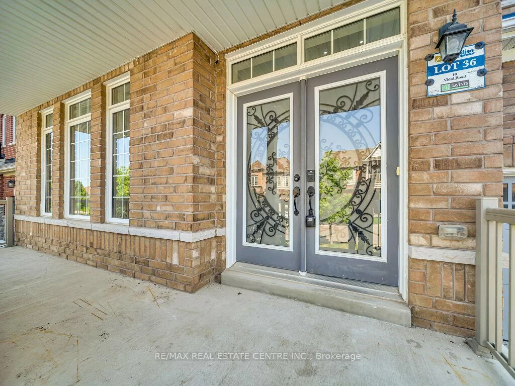 Photo 14 of 10 Vidal Road, Brampton, Credit Valley — HOMEH