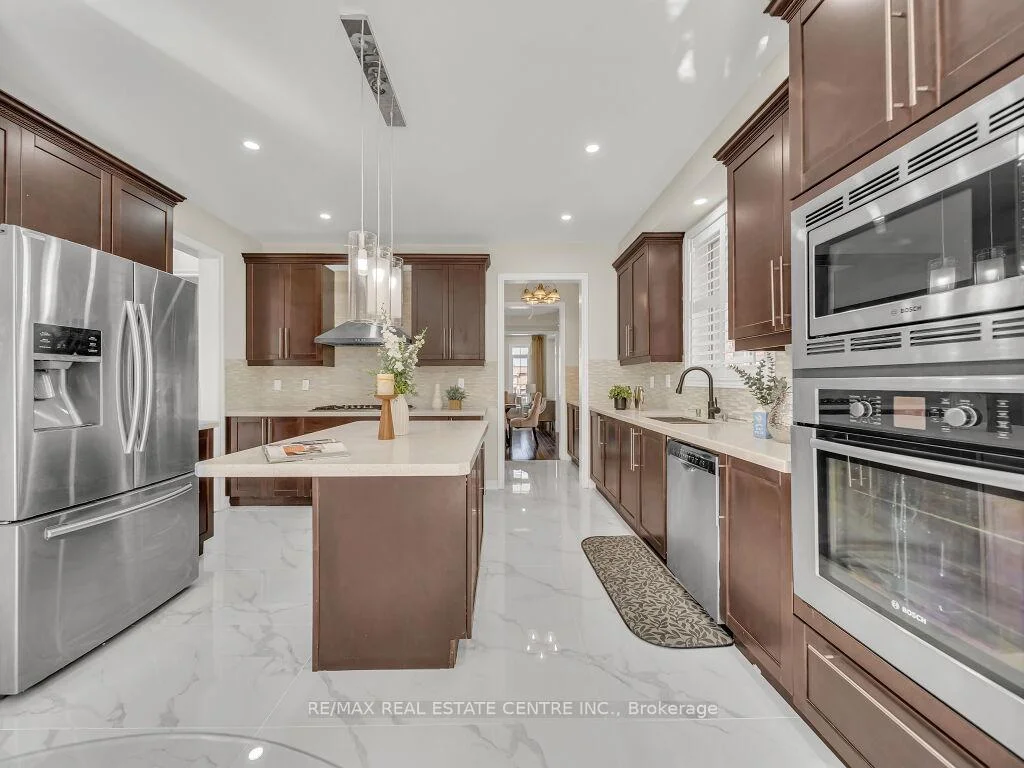 Photo 58 of 10 Vidal Road, Brampton, Credit Valley — HOMEH