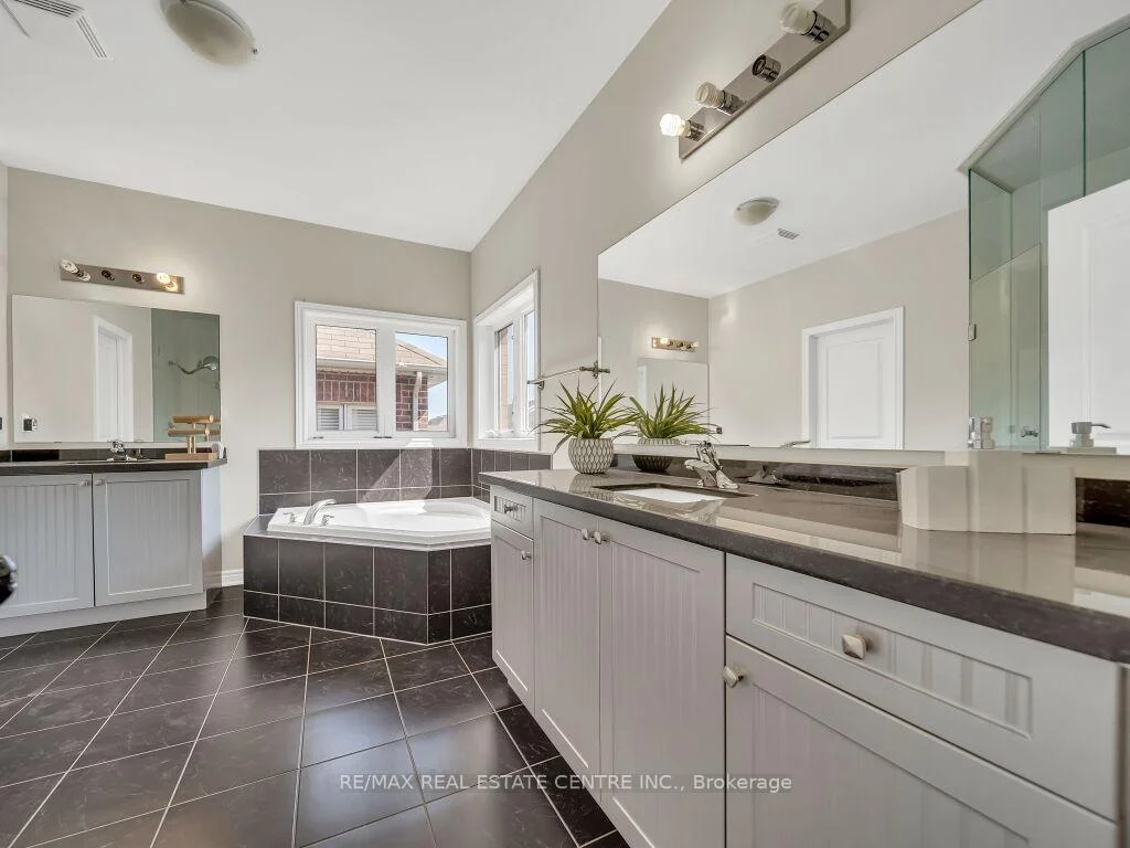 Photo 74 of 10 Vidal Road, Brampton, Credit Valley — HOMEH