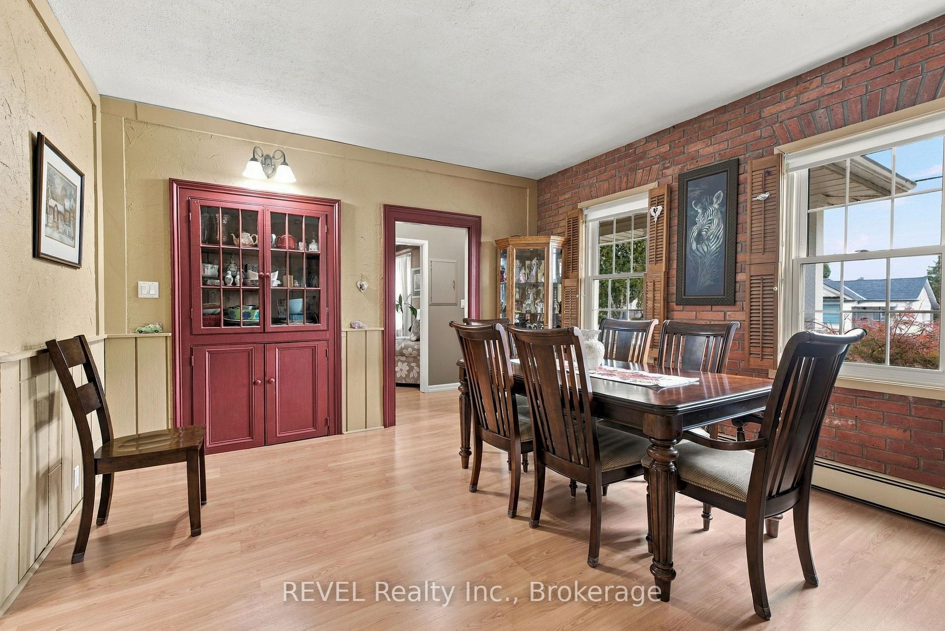 Photo 17 of 61 Queen Street N, Thorold, Thorold Downtown — HOMEH