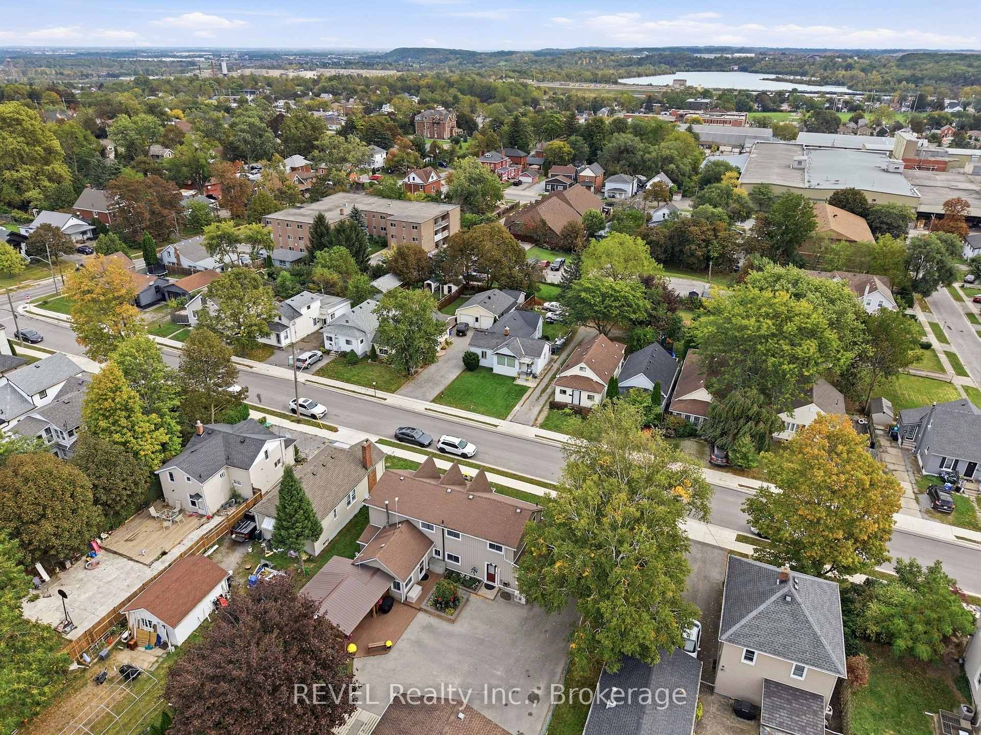 Photo 36 of 61 Queen Street N, Thorold, Thorold Downtown — HOMEH