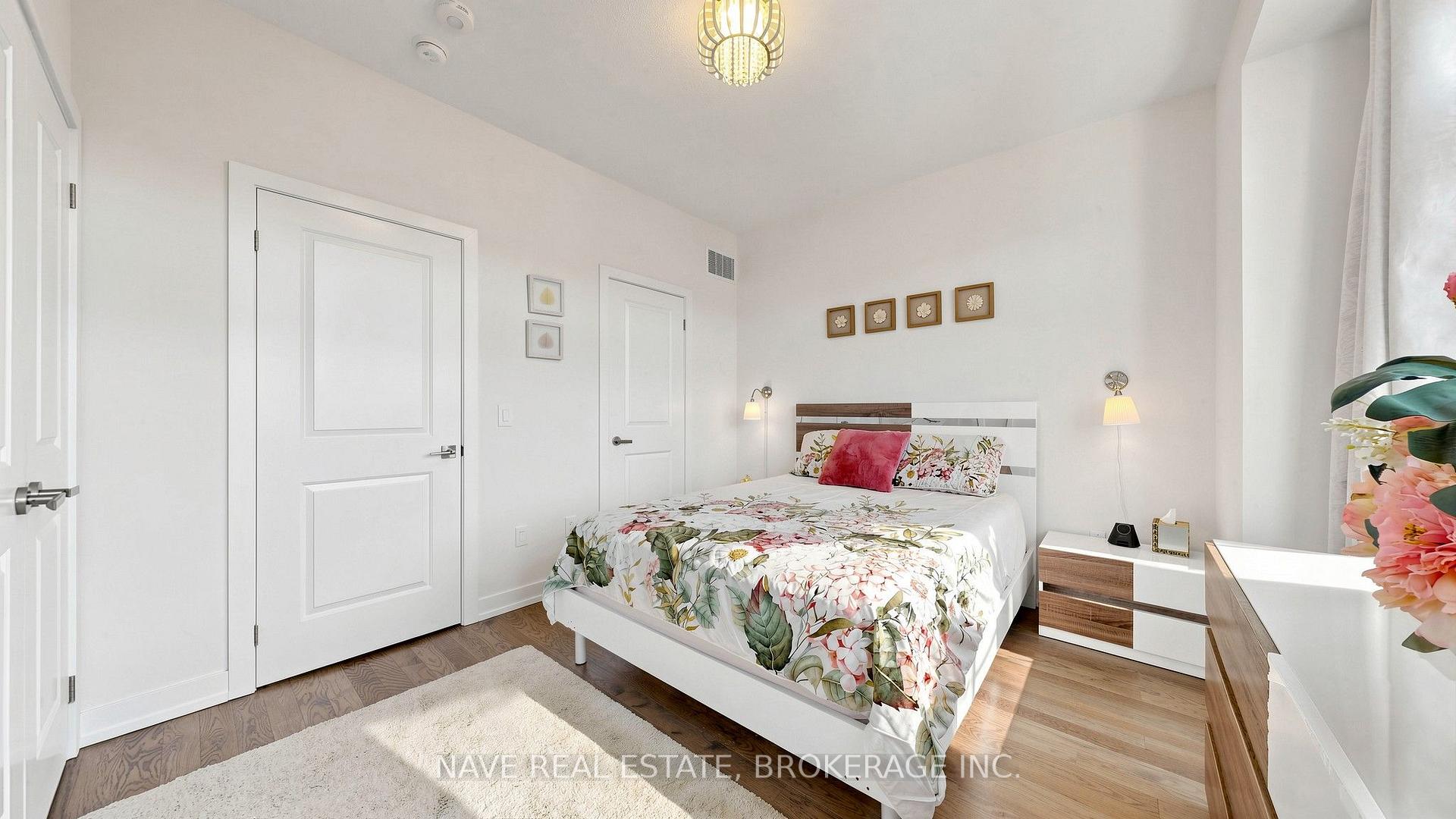 Photo 12 of 80 Troon Avenue, Vaughan, Rural Vaughan — HOMEH