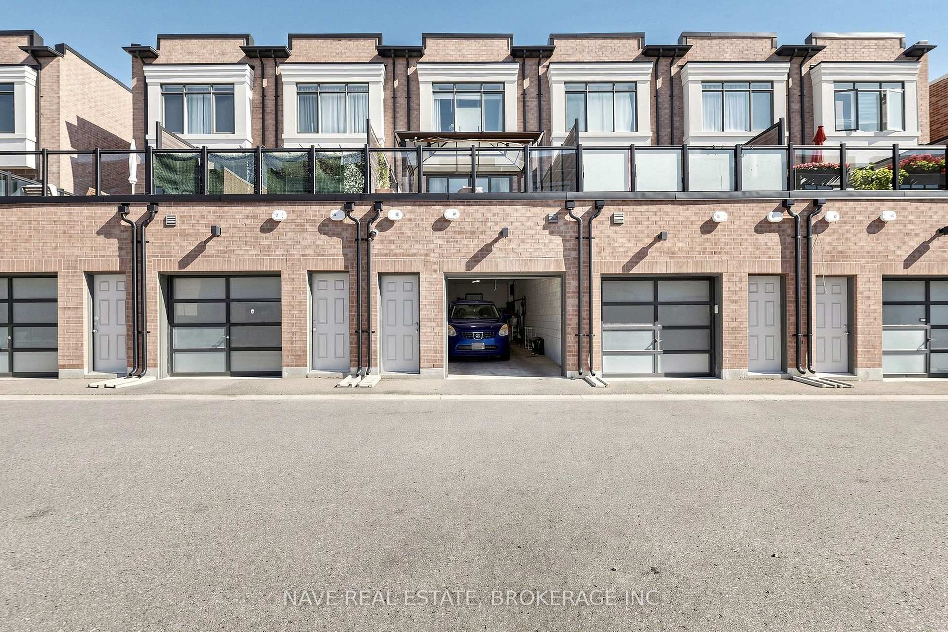 Photo 19 of 80 Troon Avenue, Vaughan, Rural Vaughan — HOMEH