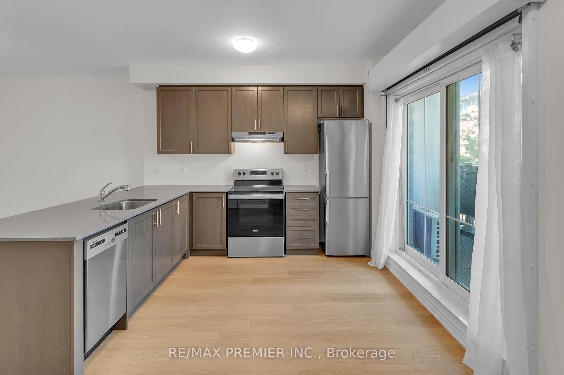 Photo 7 of Unit 2, 480 Beresford Path, Oshawa, Central — HOMEH