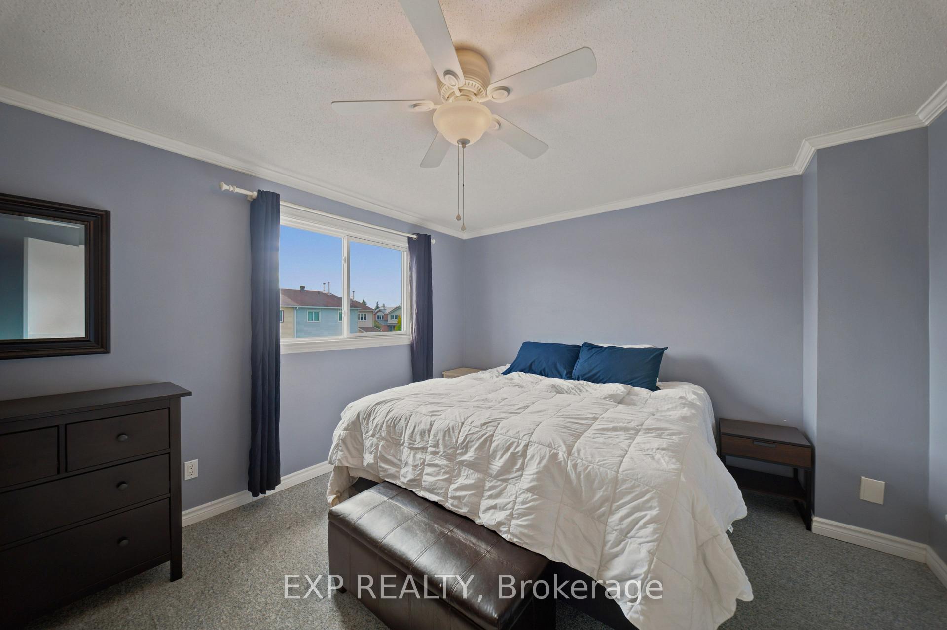 Photo 13 of 574 Latour Crescent, Ottawa, Fallingbrook/Gardenway South — HOMEH