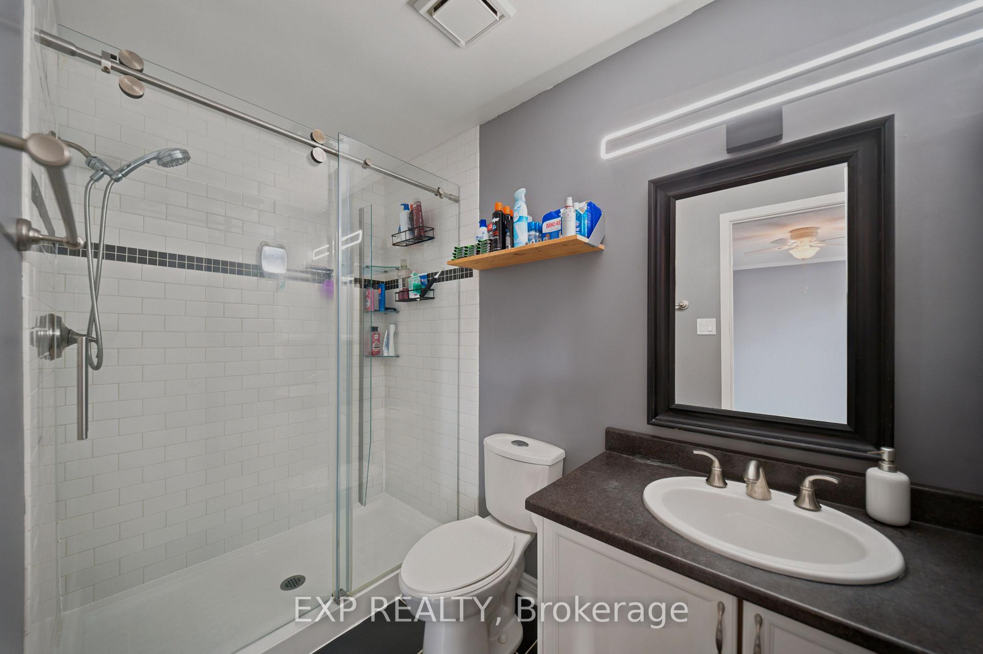 Photo 15 of 574 Latour Crescent, Ottawa, Fallingbrook/Gardenway South — HOMEH