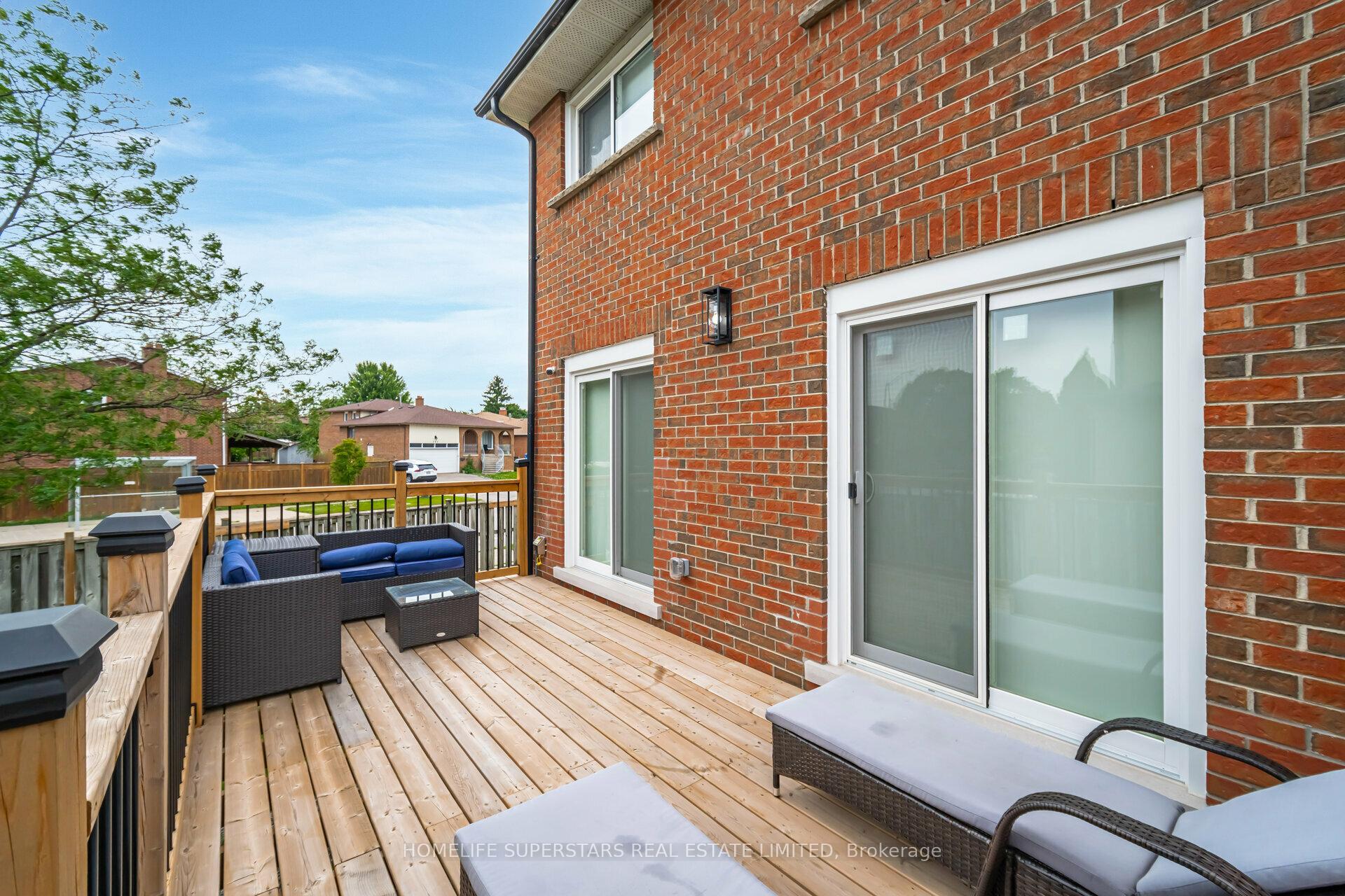 Photo 22 of 3 New Seabury Drive, Vaughan, Glen Shields — HOMEH