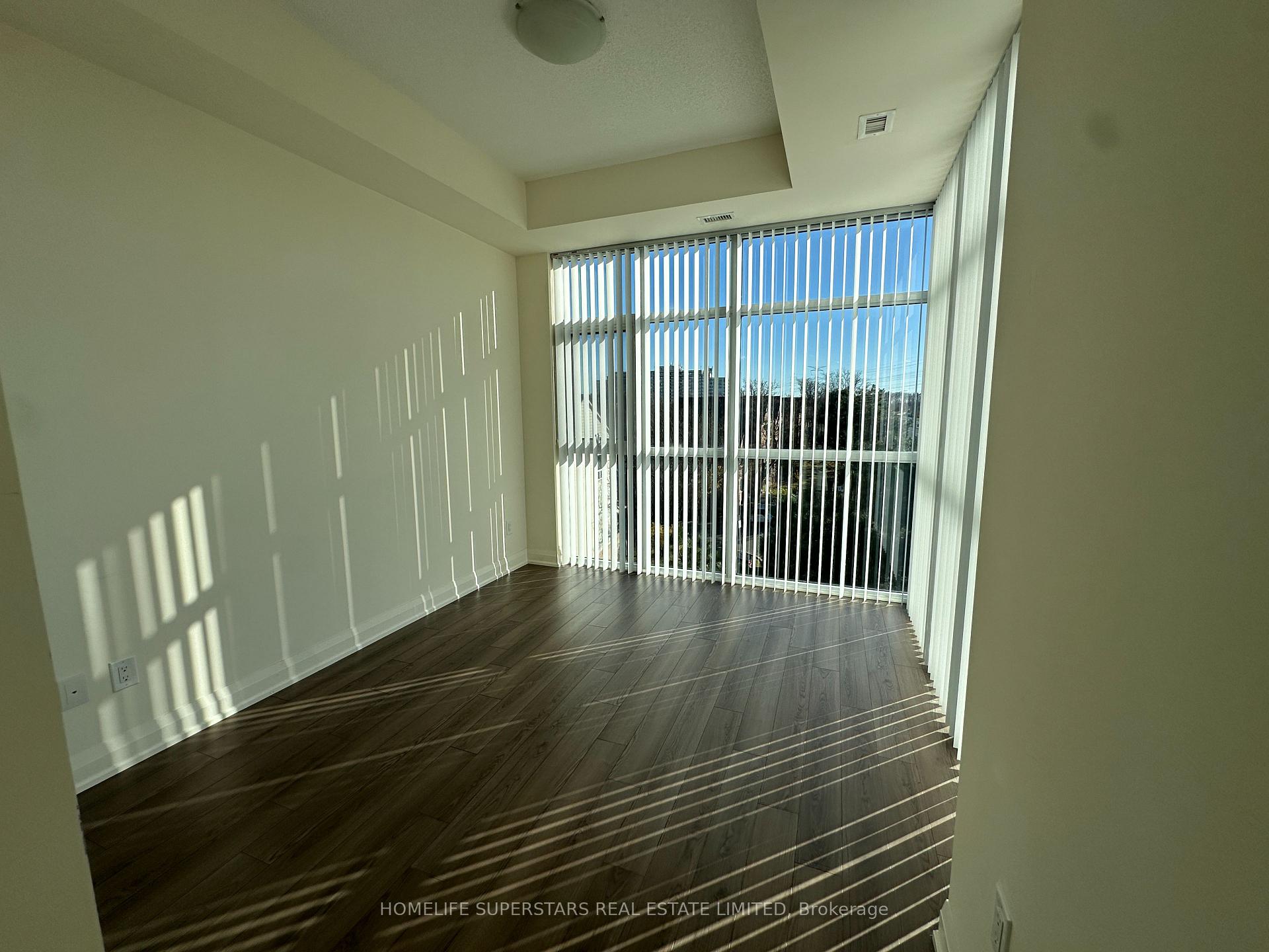Photo 8 of Unit 309, 8763 Bayview Avenue, Richmond Hill, Doncrest — HOMEH