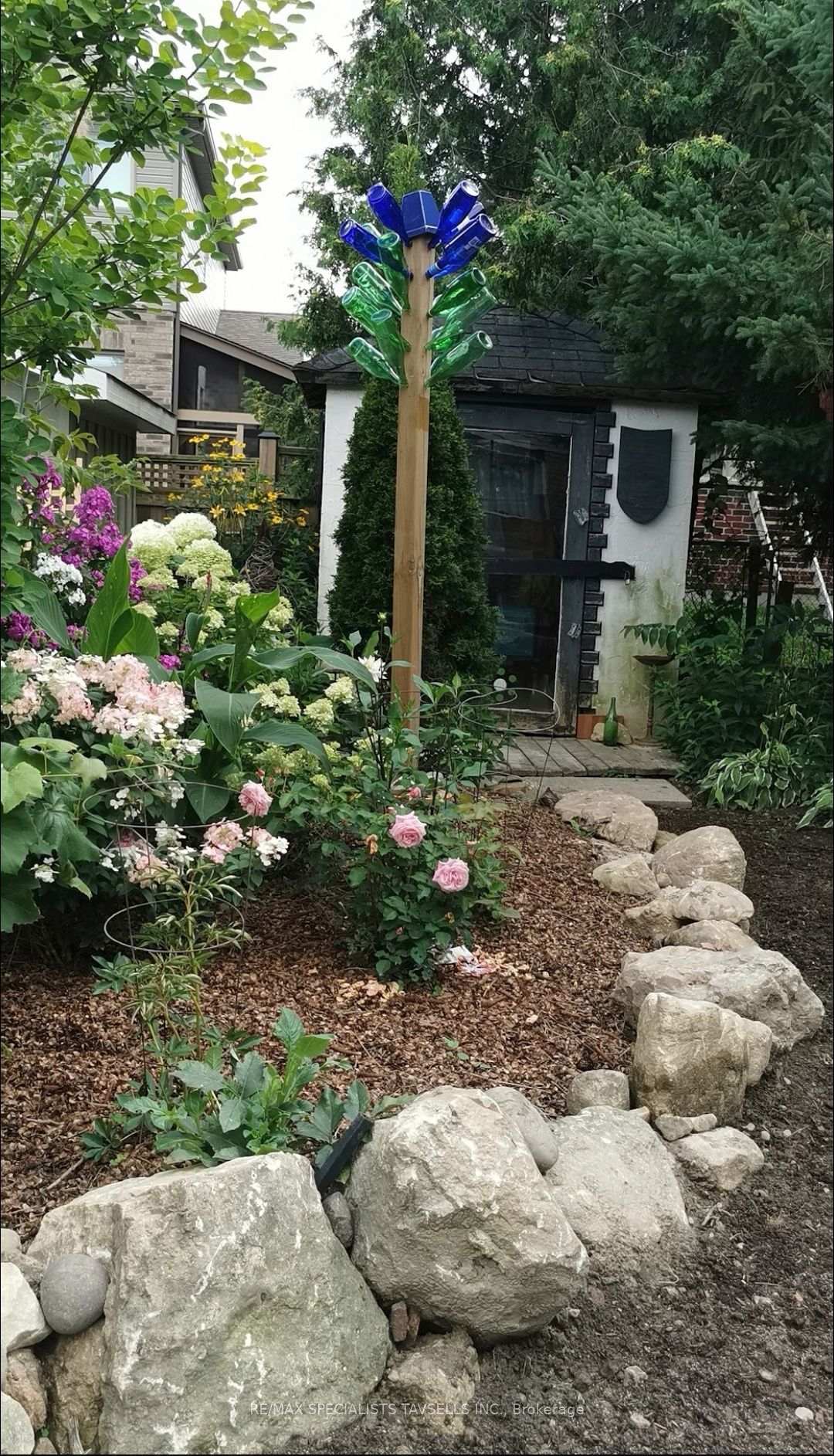 Photo 9 of 30 Pheasant Court, Orangeville — HOMEH