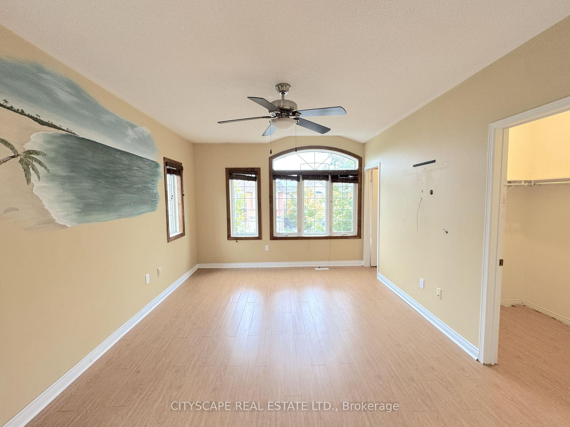 Photo 21 of 8 Safari Court, Brampton, Snelgrove — HOMEH