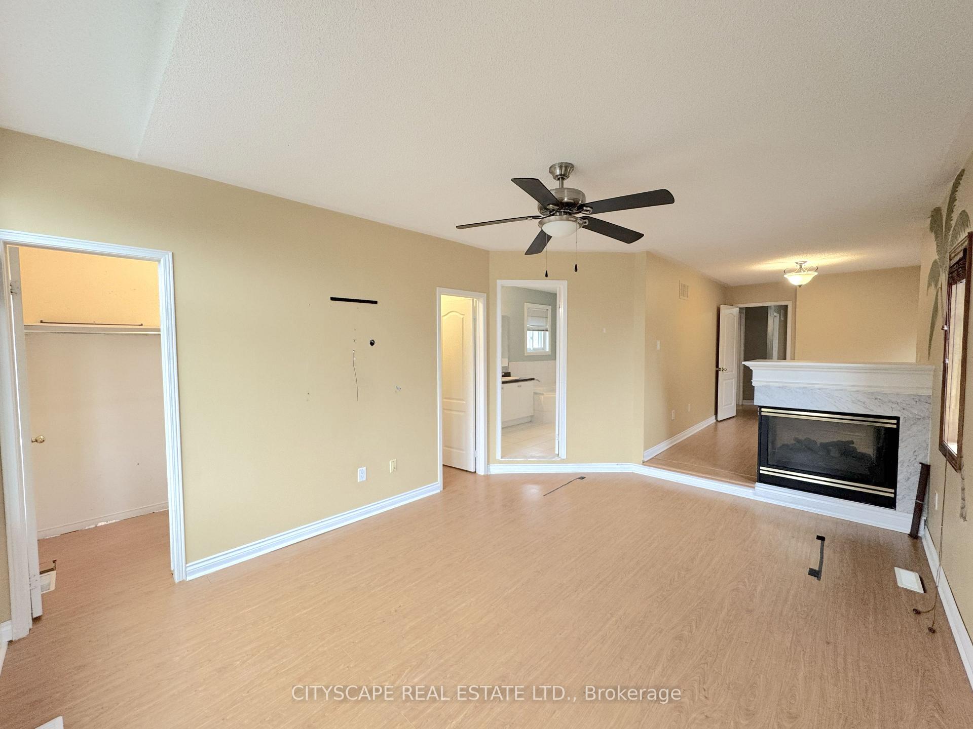 Photo 22 of 8 Safari Court, Brampton, Snelgrove — HOMEH