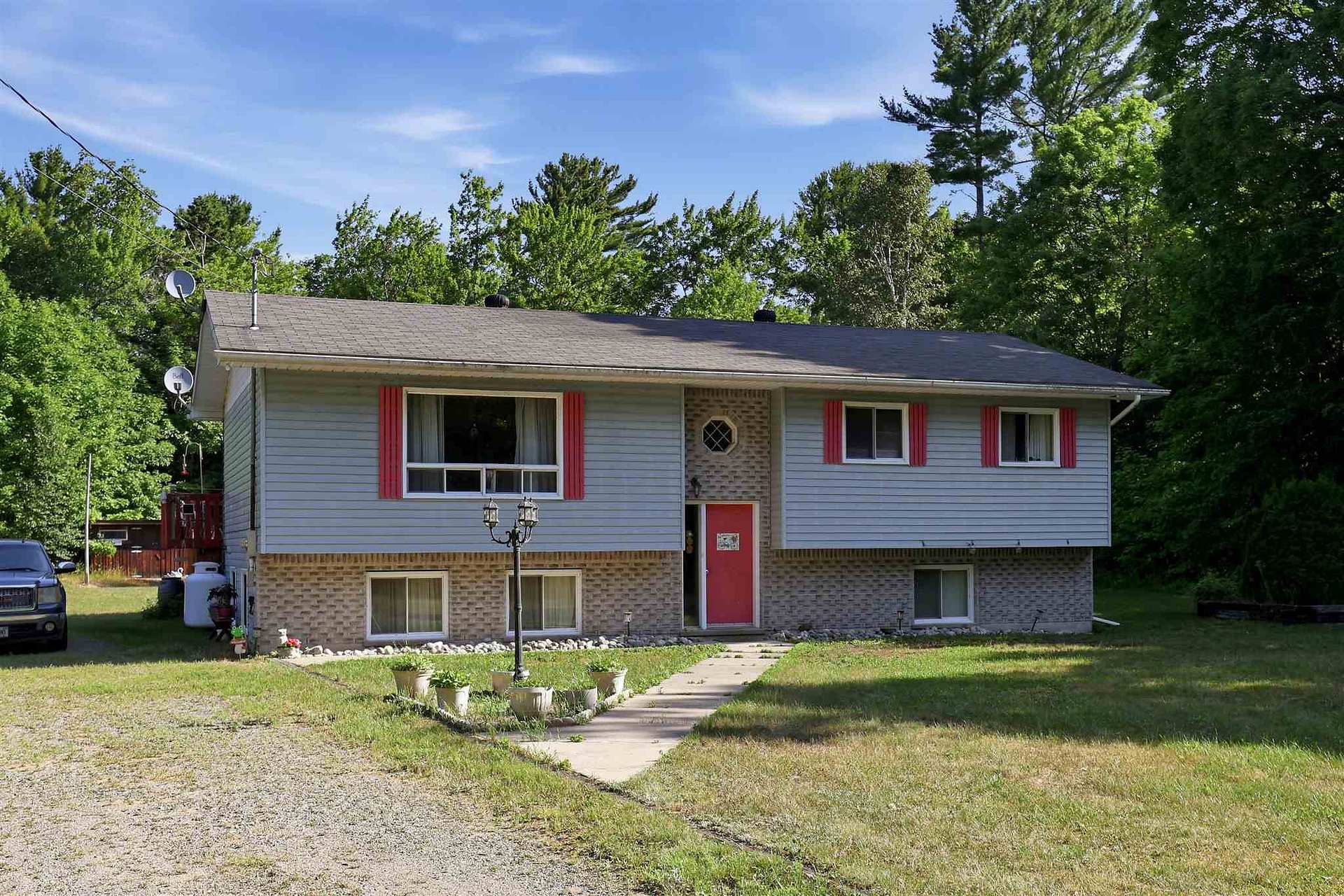 Photo of 1012 Hwy 552