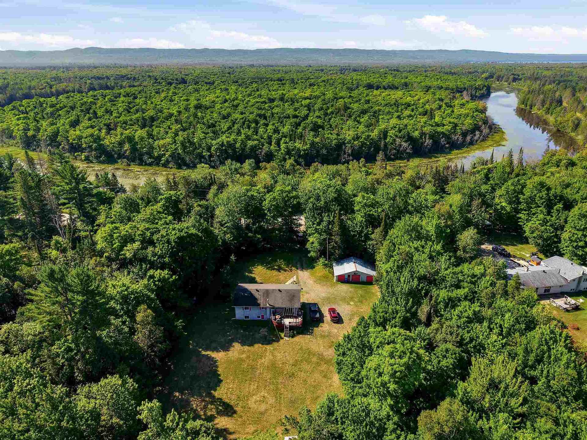 Photo 39 of 1012 Hwy 552, Algoma, Unorganized, North Part, Goulais River — HOMEH