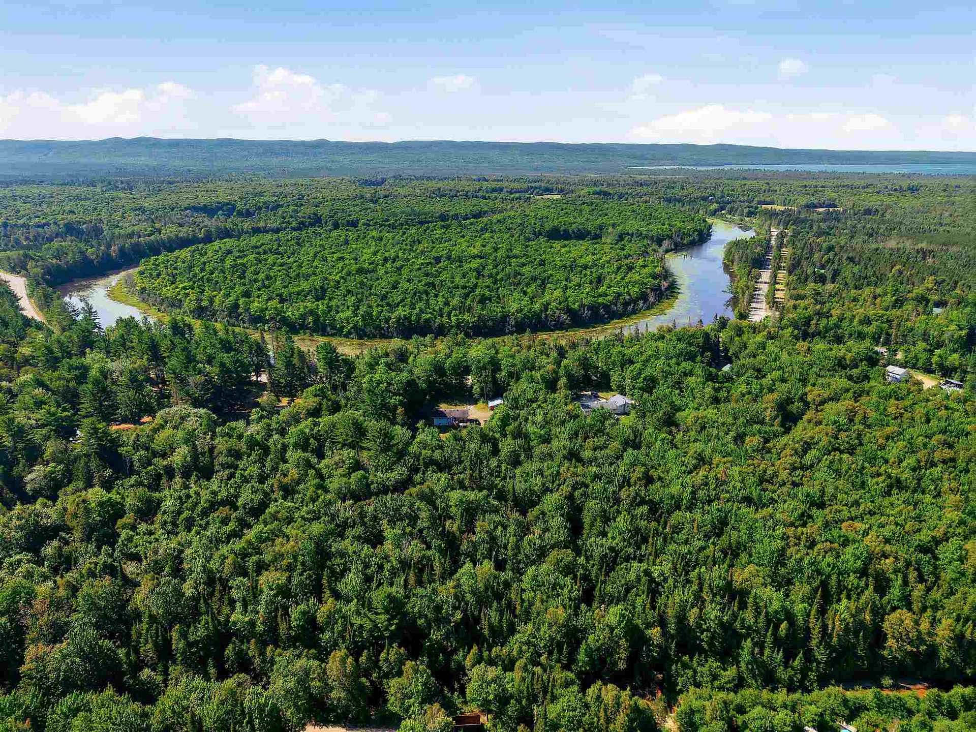 Photo 43 of 1012 Hwy 552, Algoma, Unorganized, North Part, Goulais River — HOMEH