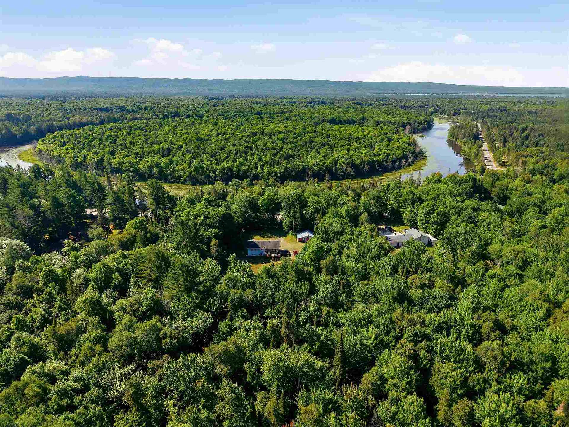 Photo 44 of 1012 Hwy 552, Algoma, Unorganized, North Part, Goulais River — HOMEH