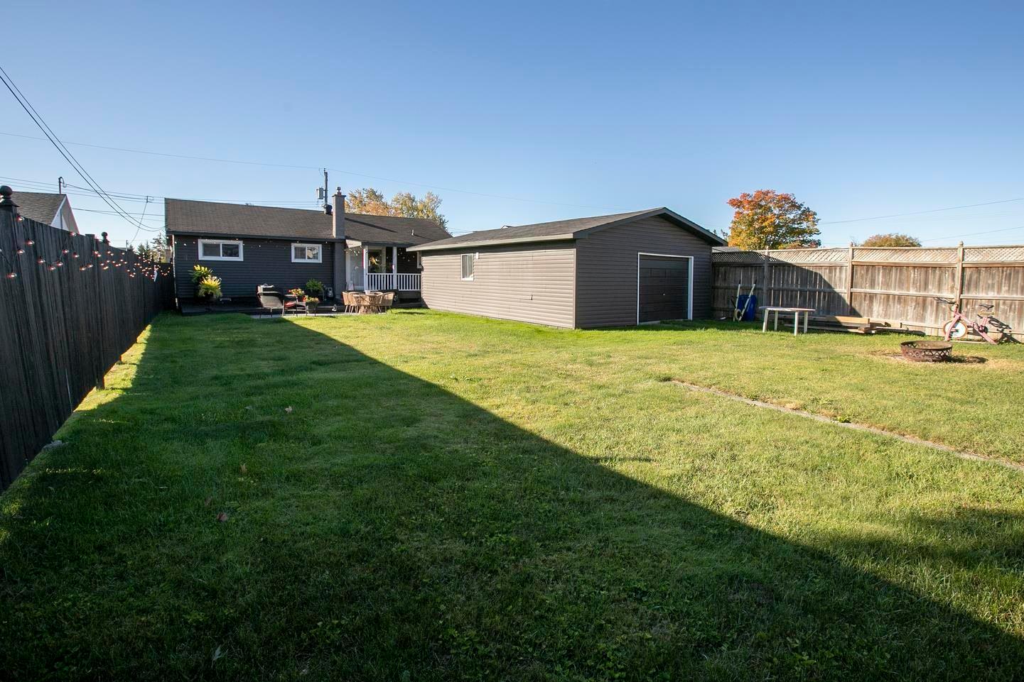 Photo 9 of 102 Laura Street, Sault Ste Marie, Ward 4 — HOMEH