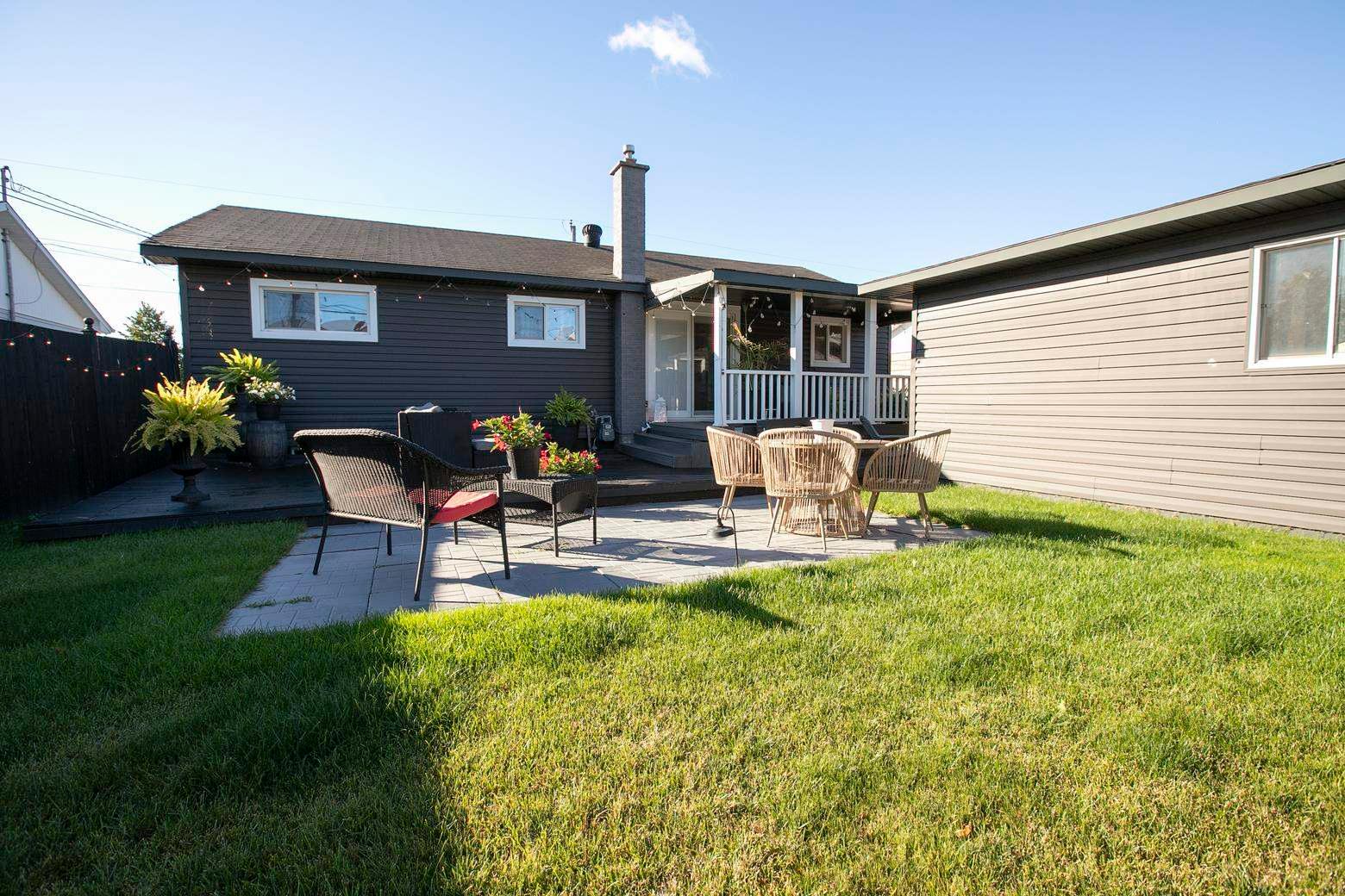 Photo 11 of 102 Laura Street, Sault Ste Marie, Ward 4 — HOMEH
