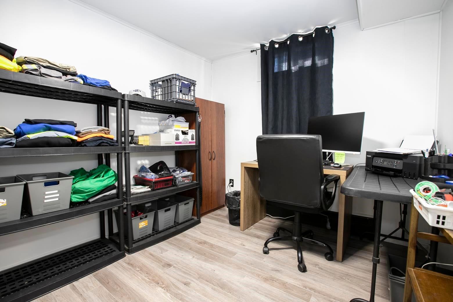 Photo 39 of 102 Laura Street, Sault Ste Marie, Ward 4 — HOMEH