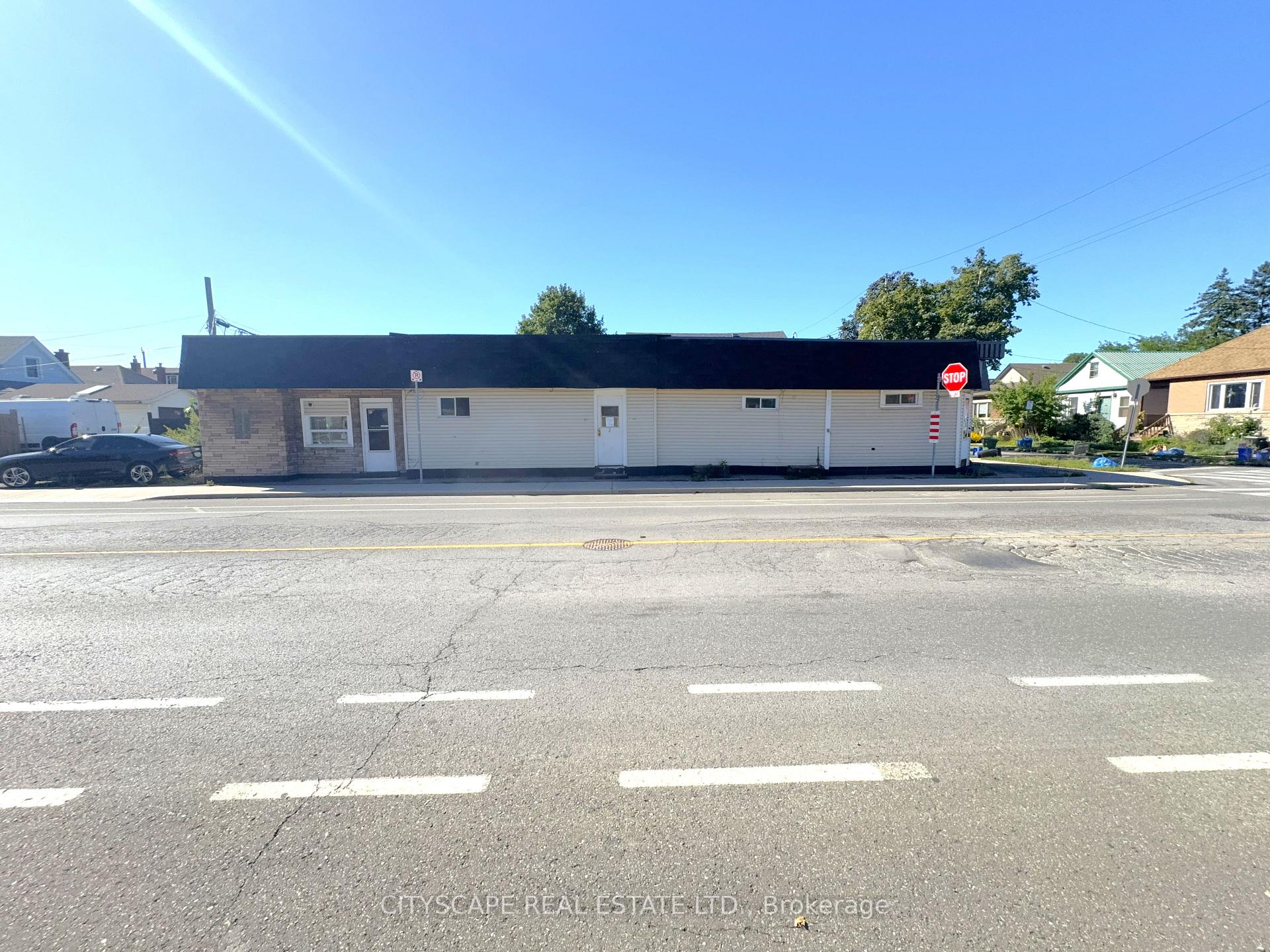 Photo of 198 Tragina Avenue N