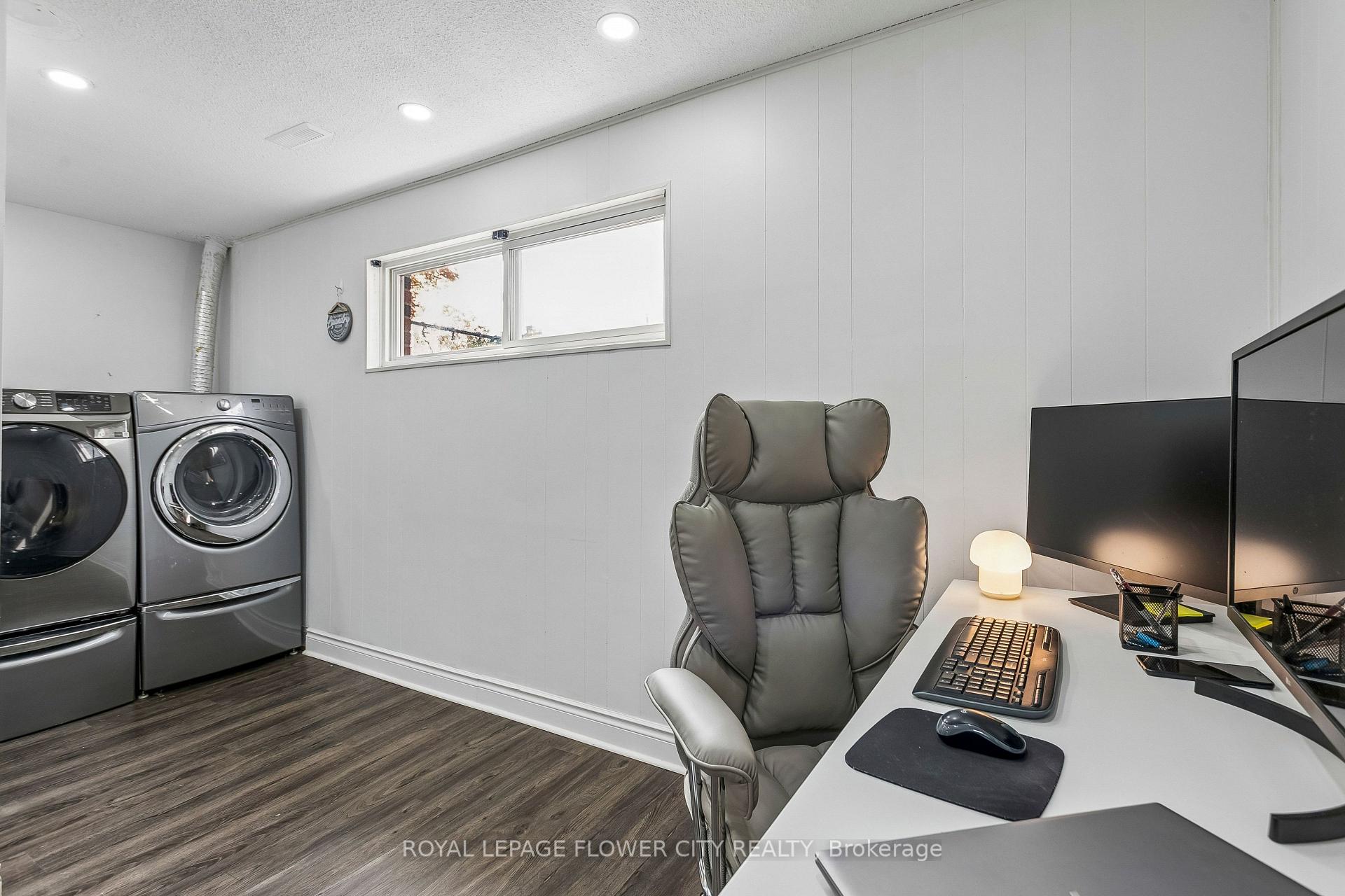 Photo 40 of 35 Camberley Crescent, Brampton, Brampton North — HOMEH