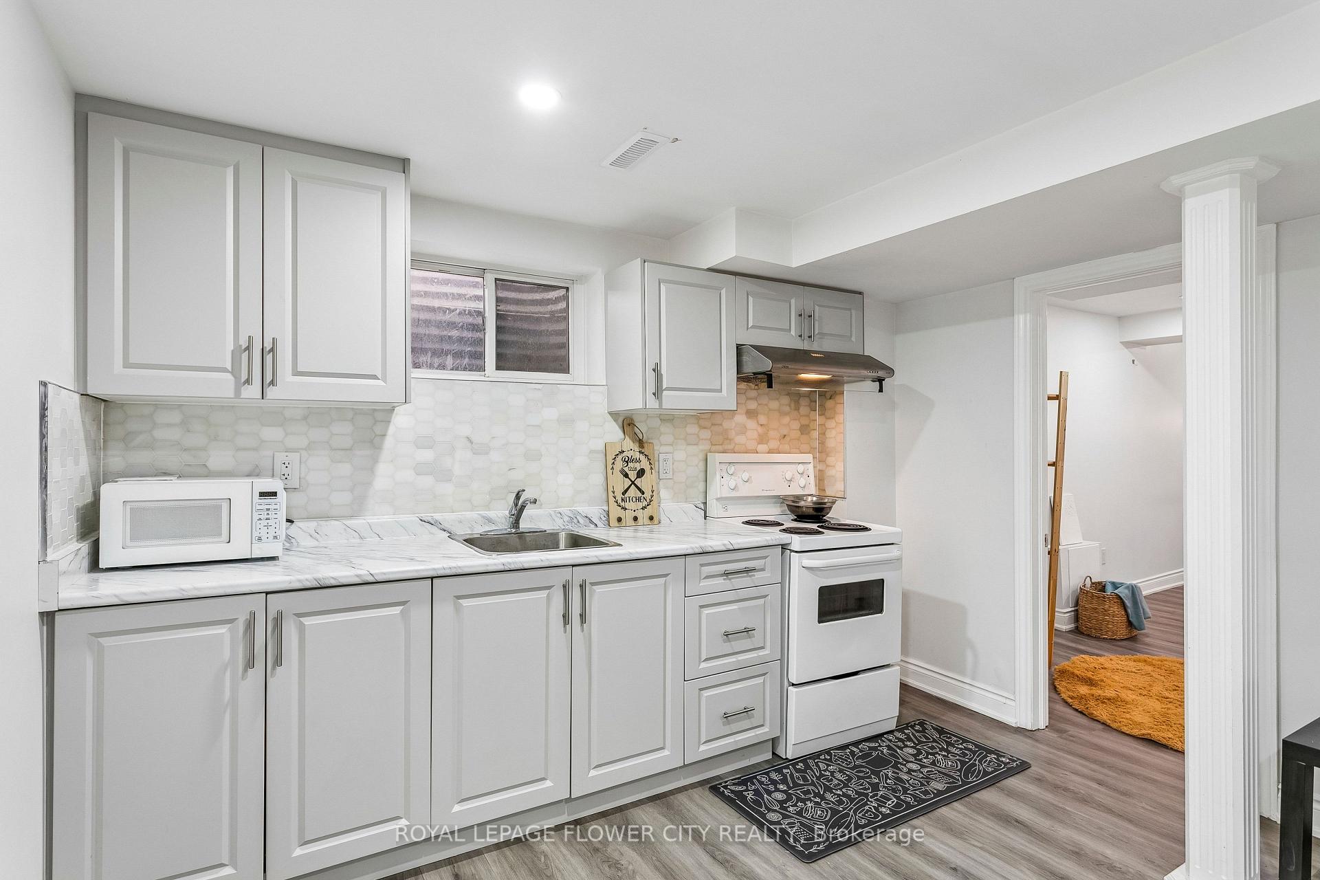 Photo 43 of 35 Camberley Crescent, Brampton, Brampton North — HOMEH