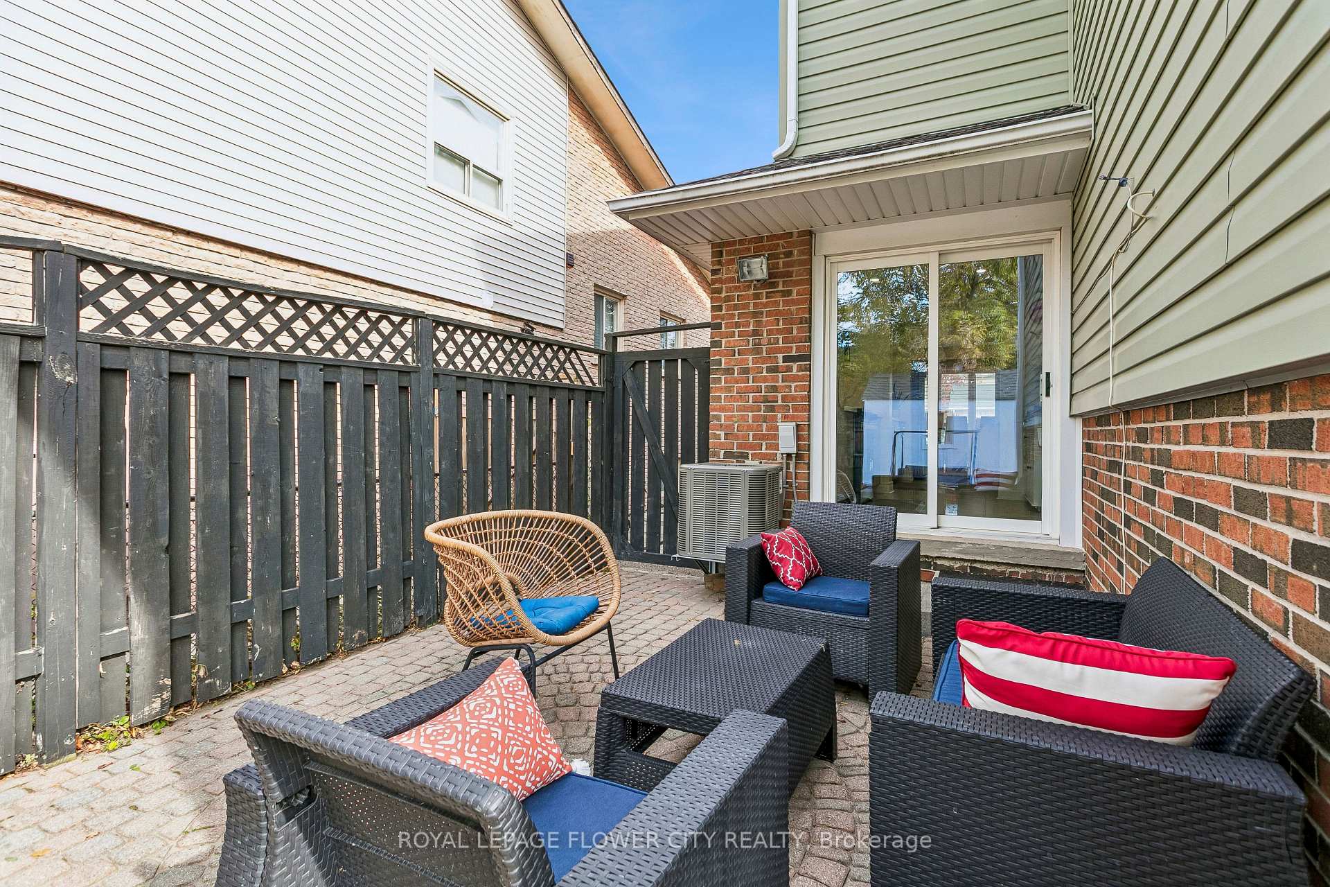 Photo 48 of 35 Camberley Crescent, Brampton, Brampton North — HOMEH