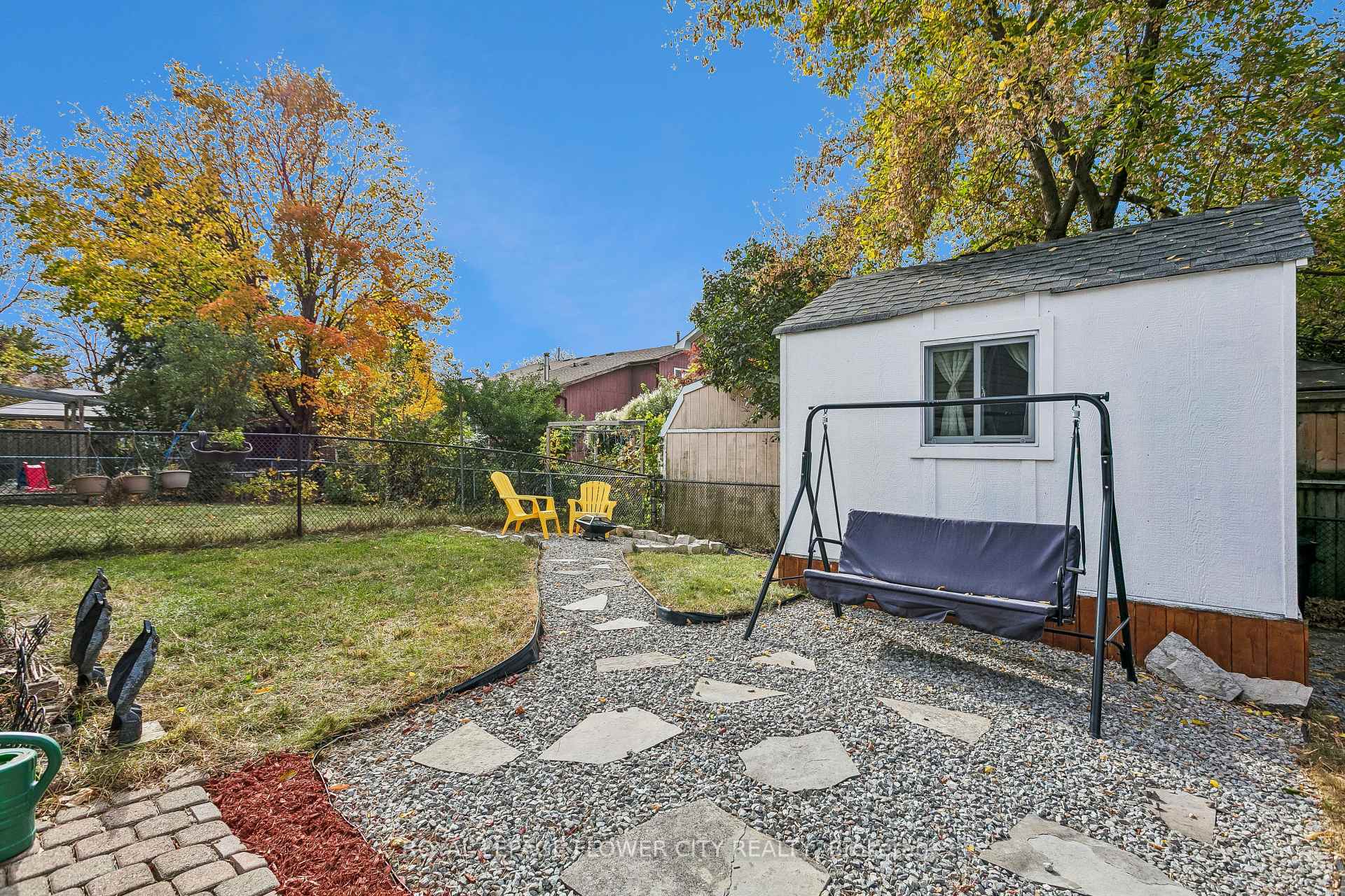 Photo 49 of 35 Camberley Crescent, Brampton, Brampton North — HOMEH