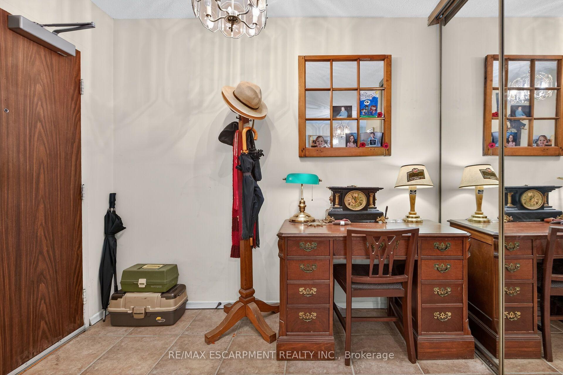 Photo 6 of Unit 1203, 75 Queen Street N, Hamilton, Strathcona — HOMEH