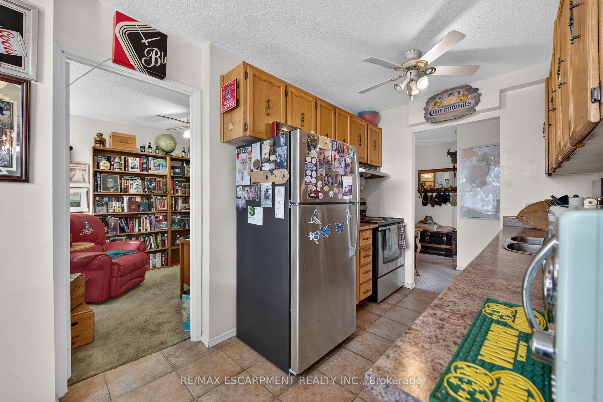 Photo 14 of Unit 1203, 75 Queen Street N, Hamilton, Strathcona — HOMEH