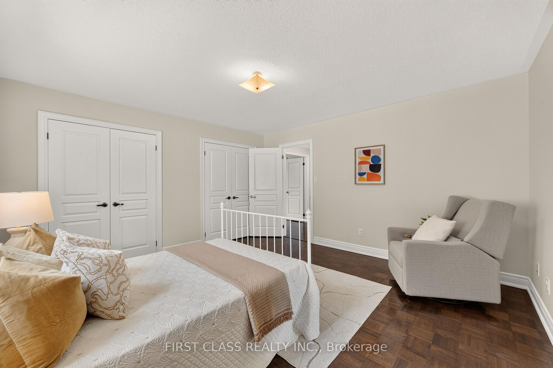 Photo 27 of 23 Lady Karen Crescent, Vaughan, Patterson — HOMEH