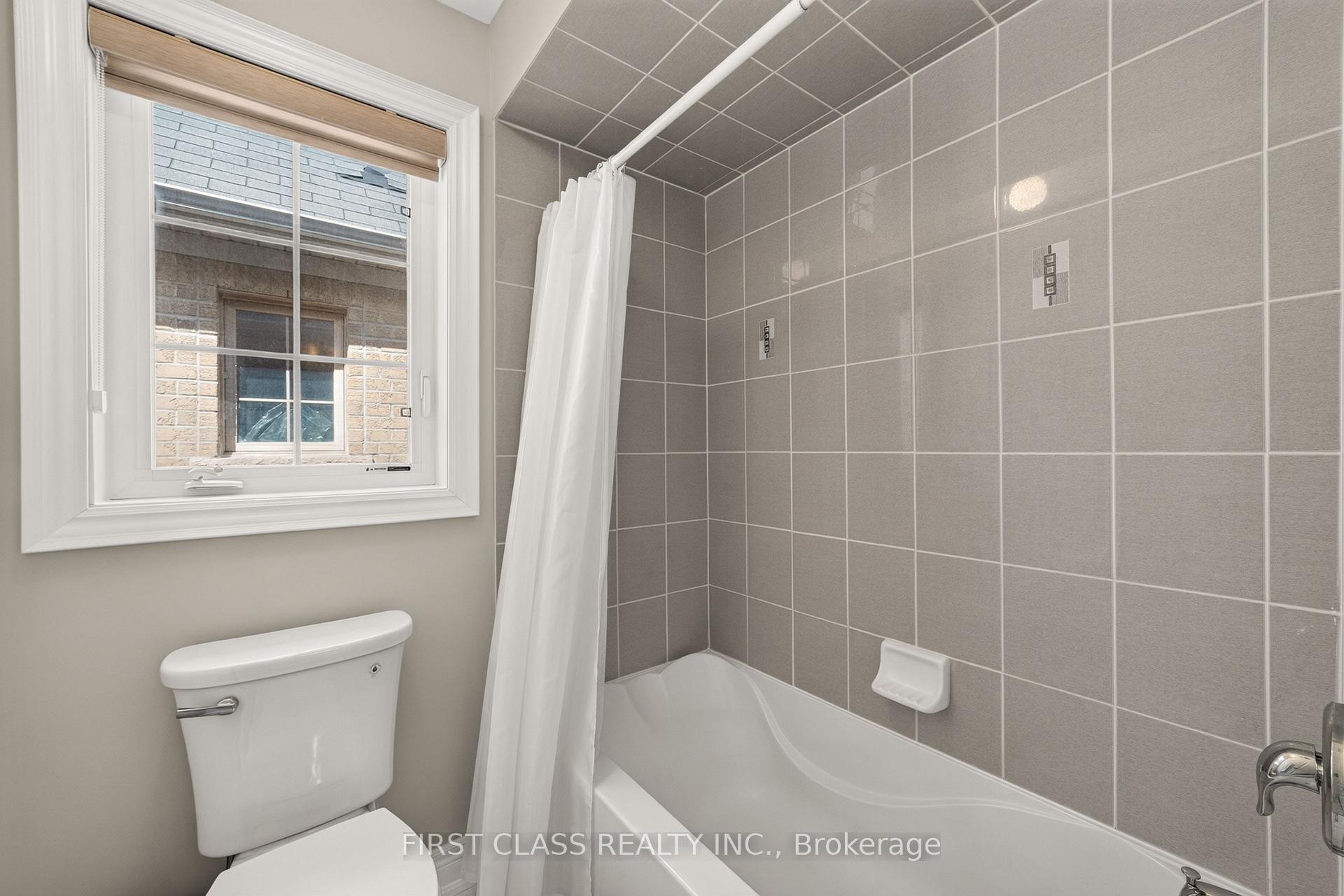 Photo 29 of 23 Lady Karen Crescent, Vaughan, Patterson — HOMEH