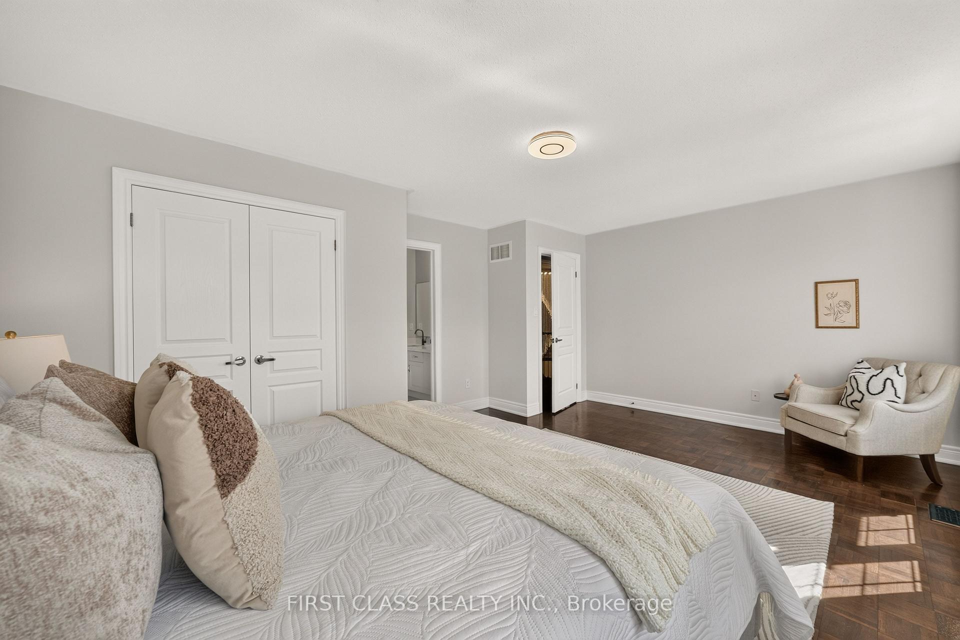 Photo 31 of 23 Lady Karen Crescent, Vaughan, Patterson — HOMEH
