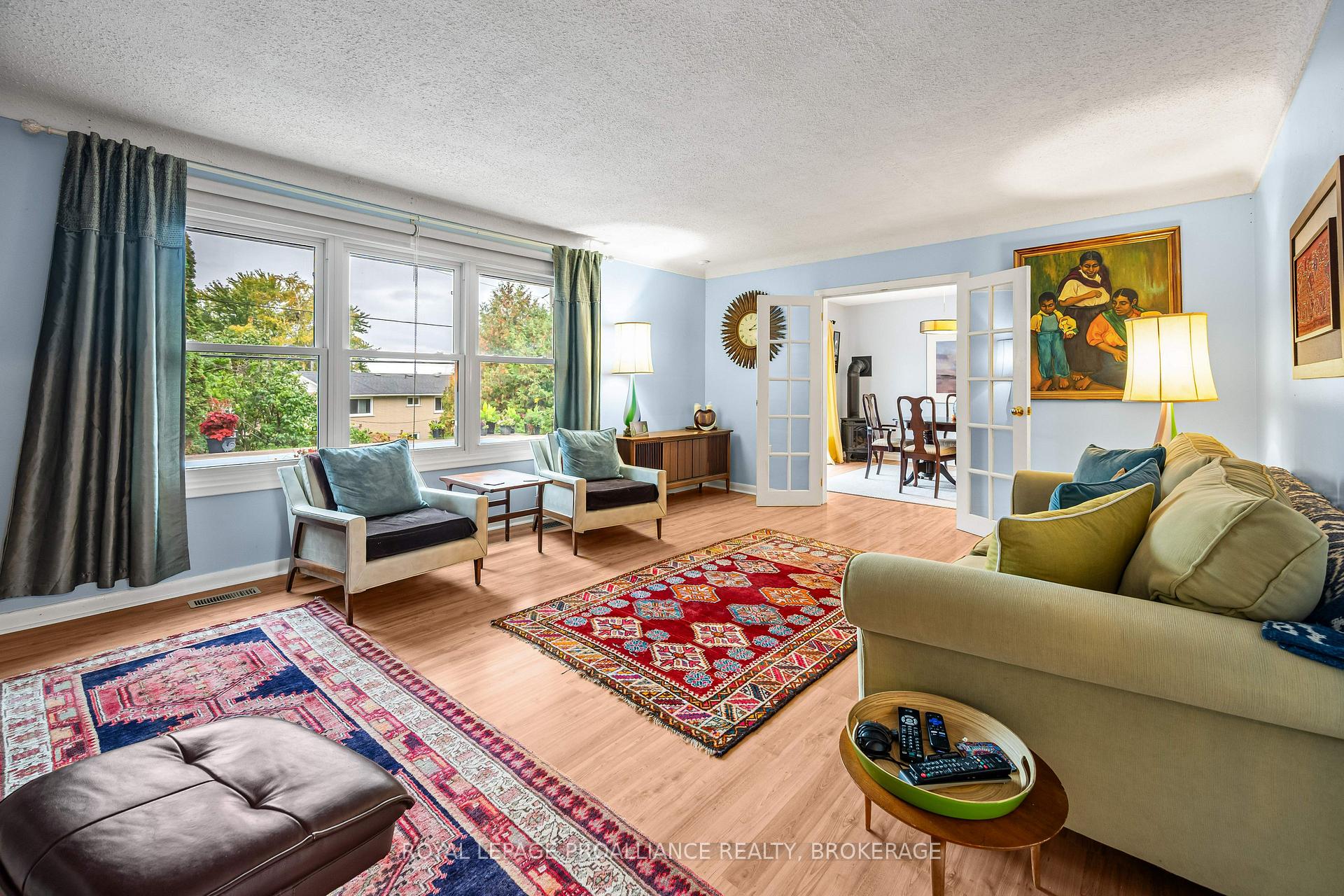 Photo 10 of 34 Cambridge Crescent, Loyalist, Amherstview — HOMEH