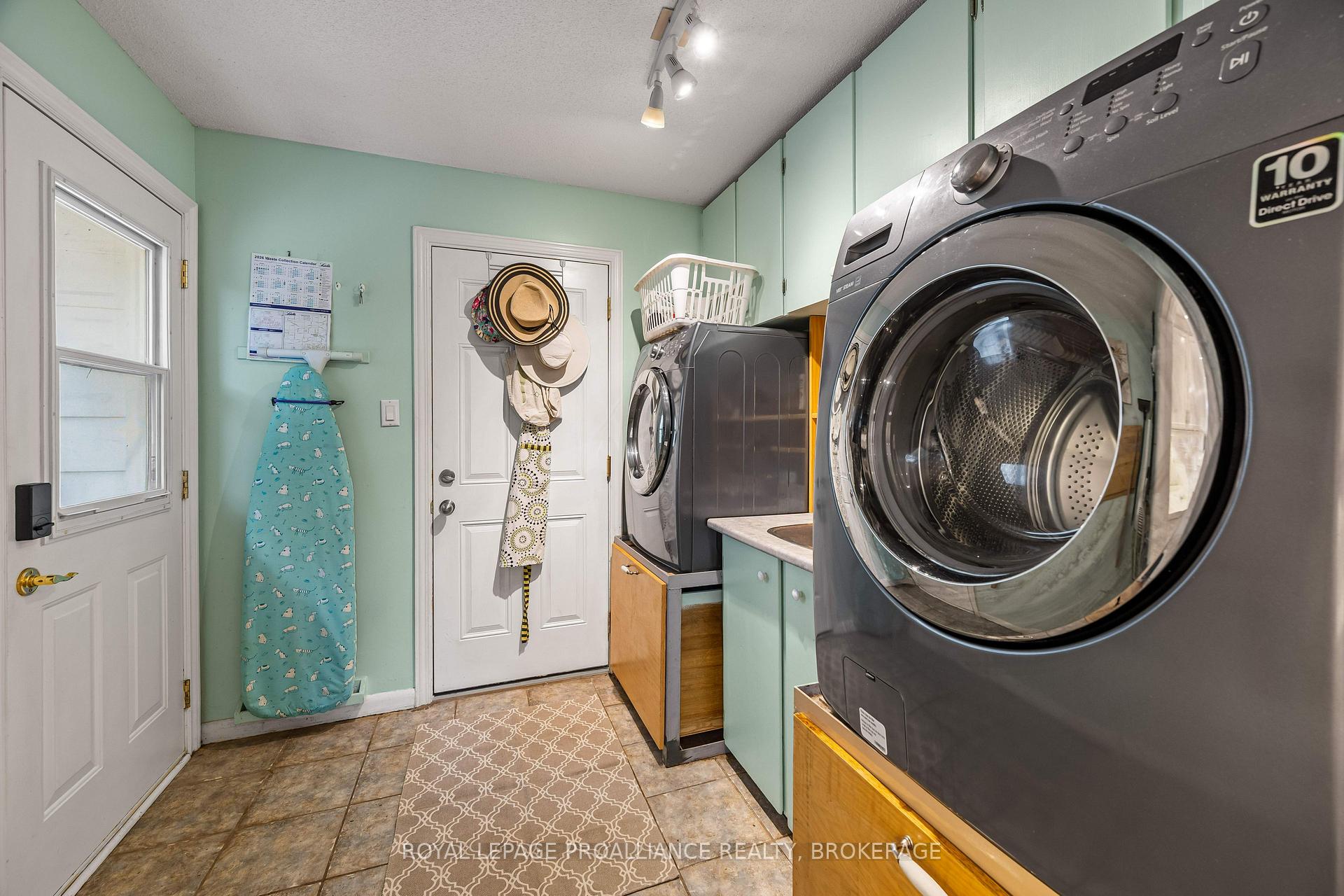 Photo 19 of 34 Cambridge Crescent, Loyalist, Amherstview — HOMEH