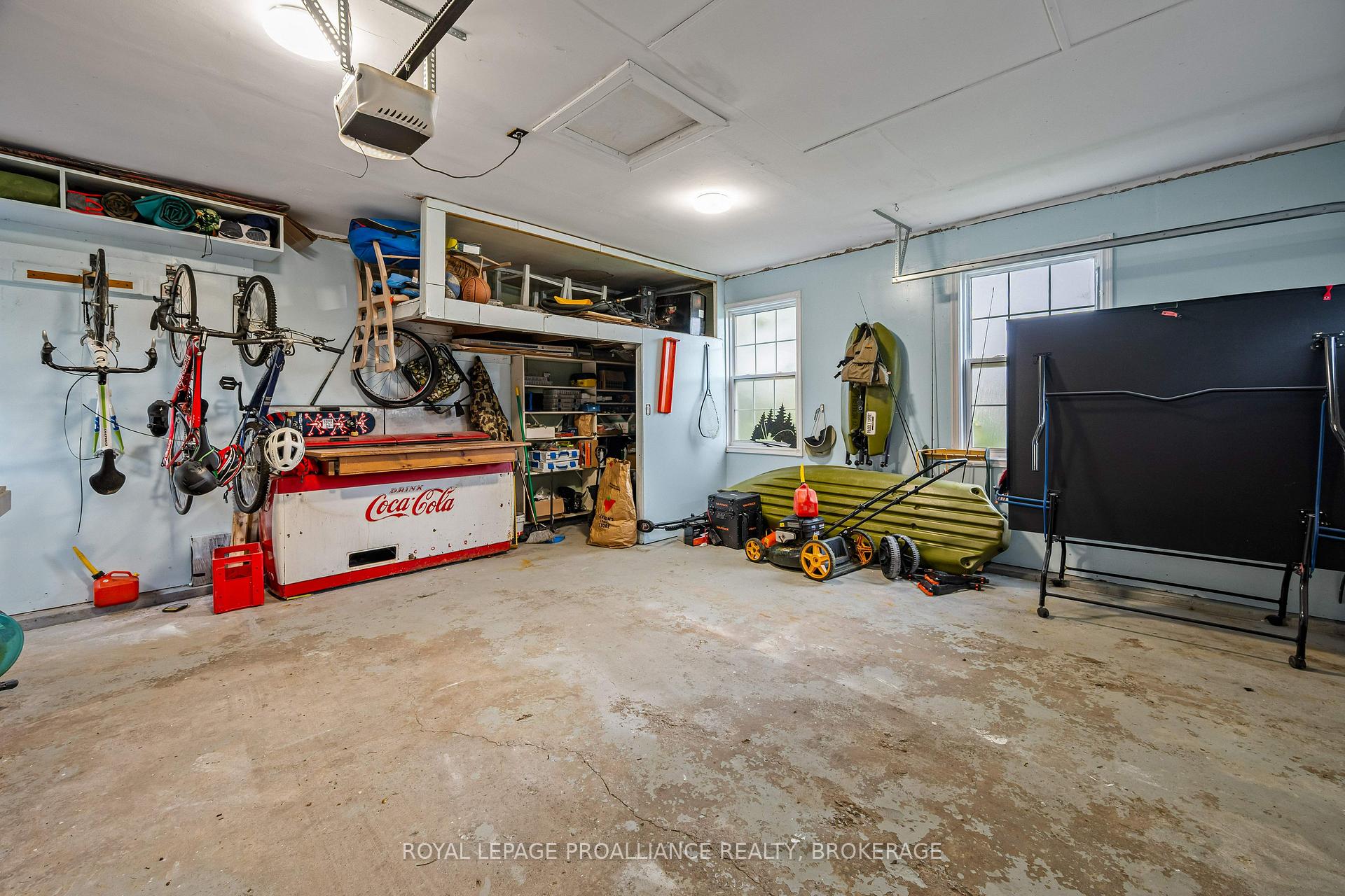 Photo 37 of 34 Cambridge Crescent, Loyalist, Amherstview — HOMEH