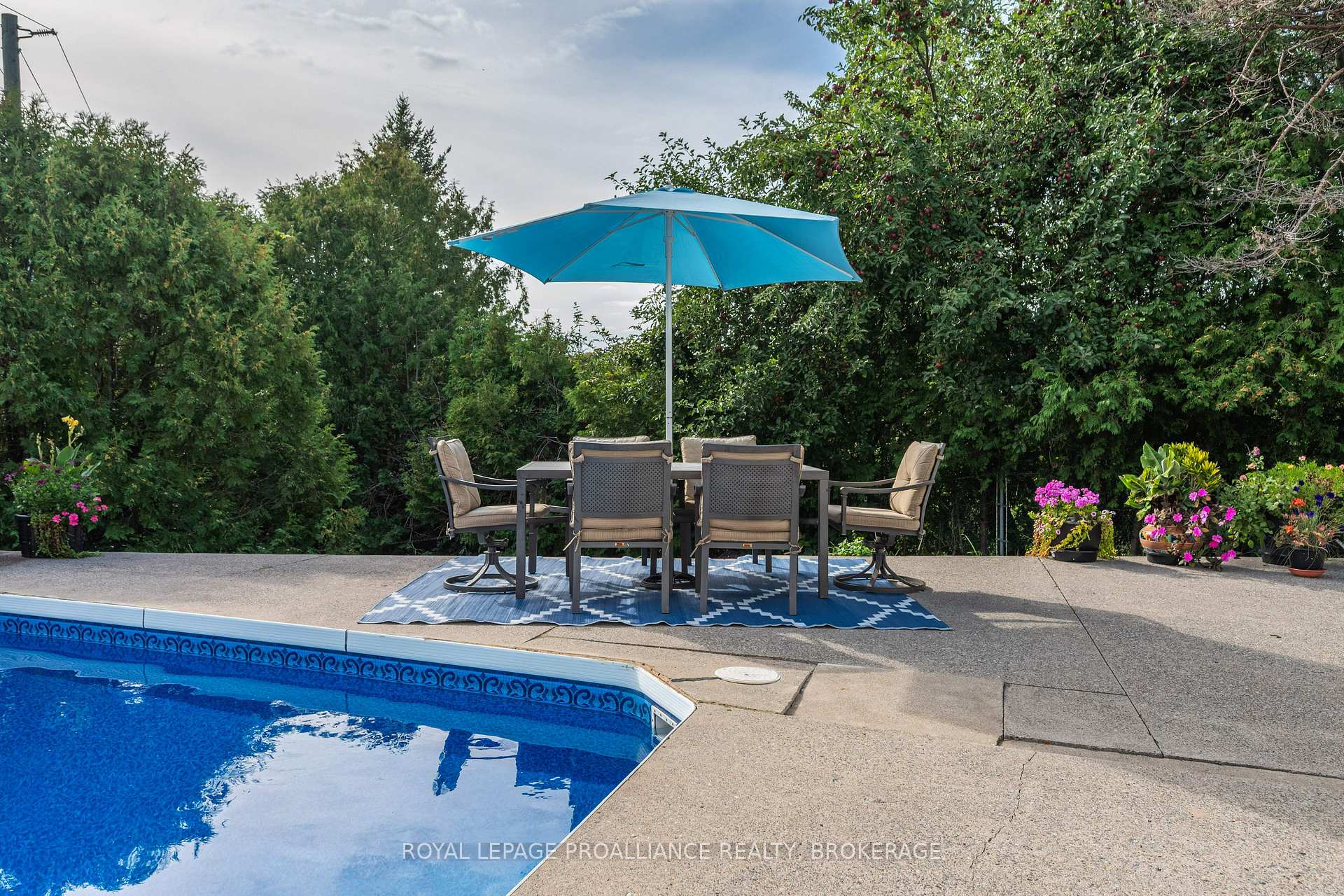 Photo 45 of 34 Cambridge Crescent, Loyalist, Amherstview — HOMEH