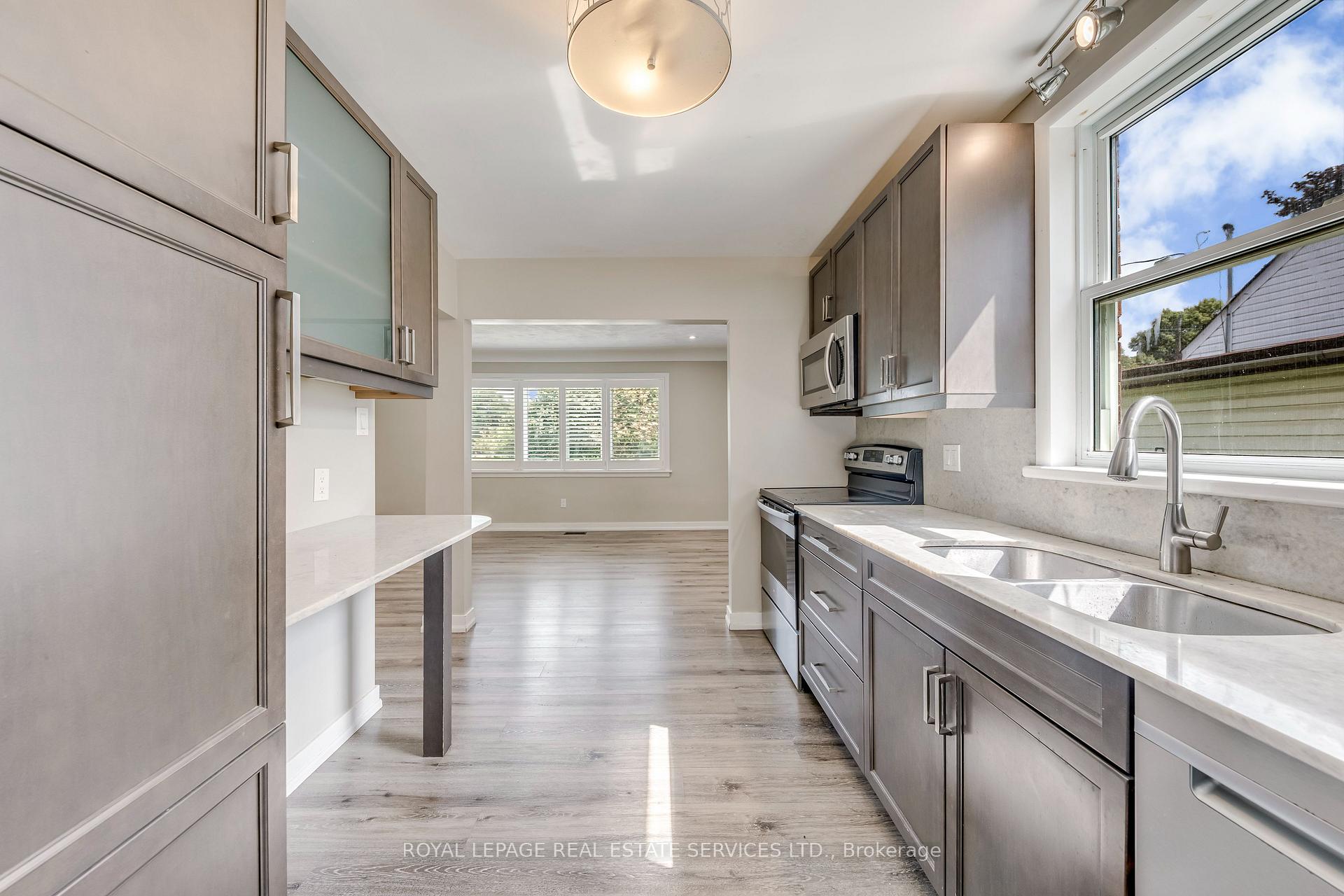 Photo 16 of 191 Nash Road N, Hamilton, Kentley — HOMEH