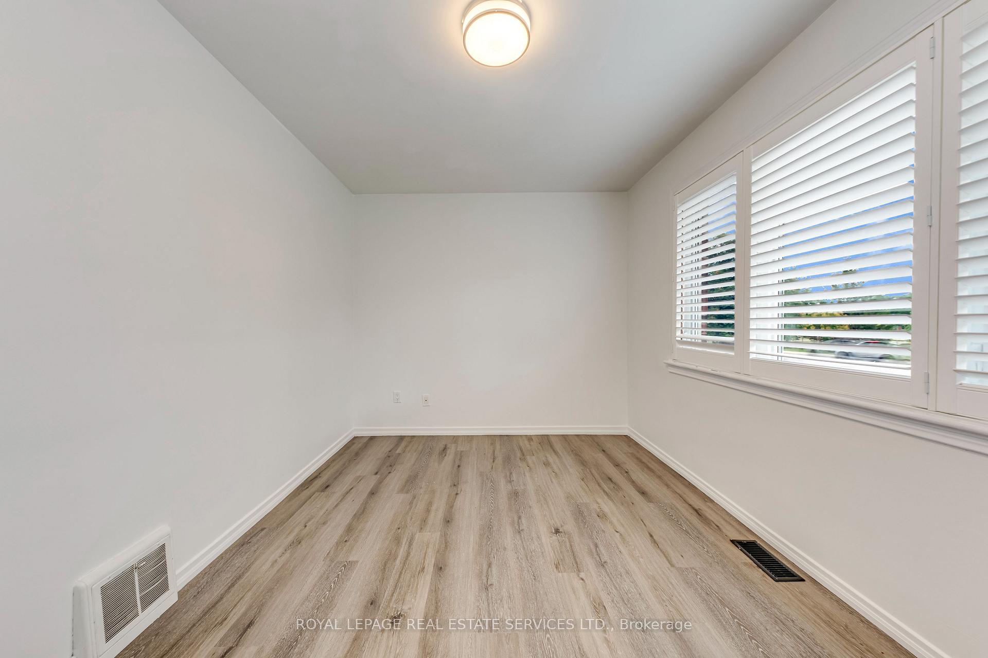 Photo 21 of 191 Nash Road N, Hamilton, Kentley — HOMEH
